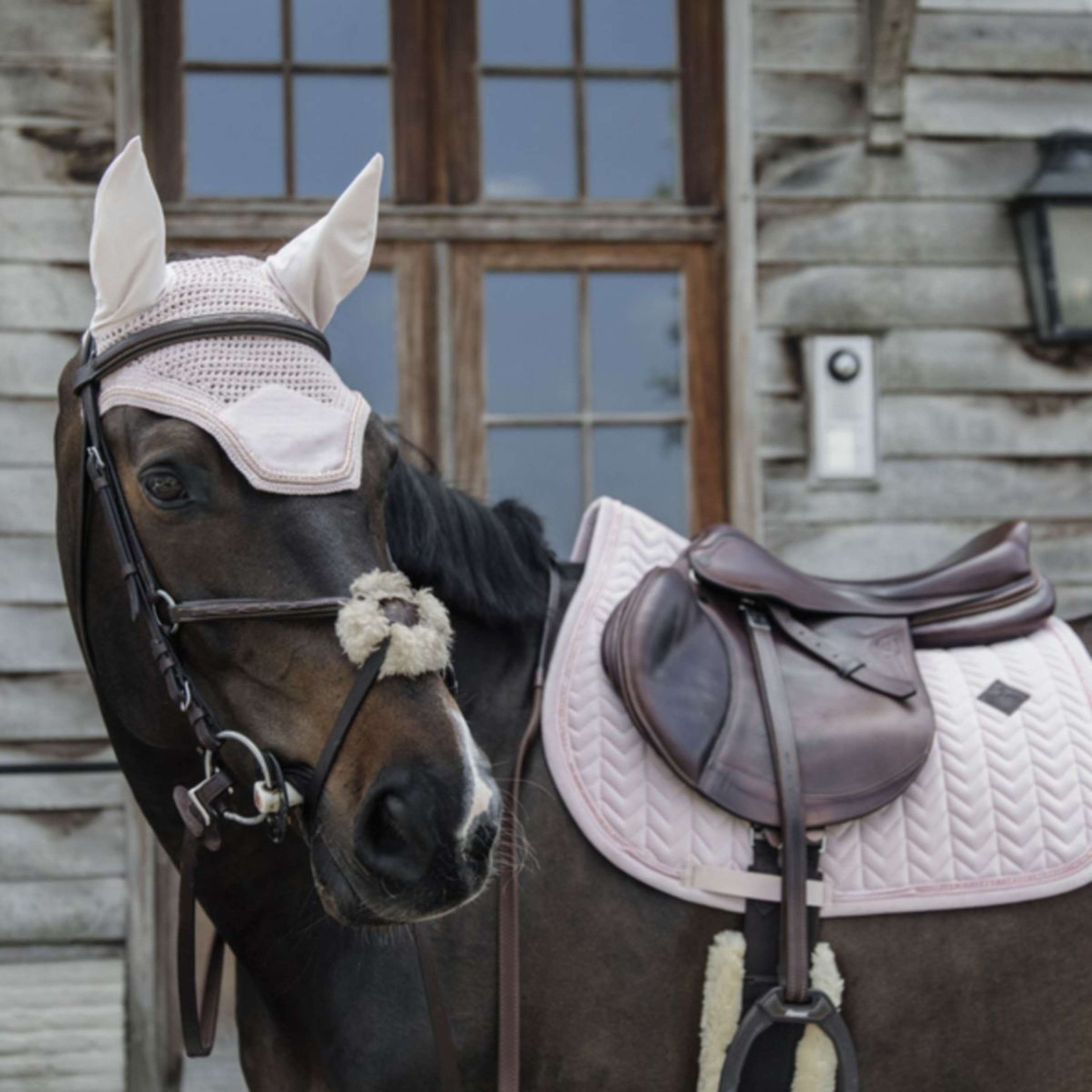 Kentucky Saddlepad Velvet Pearls Jumping Soft Rose