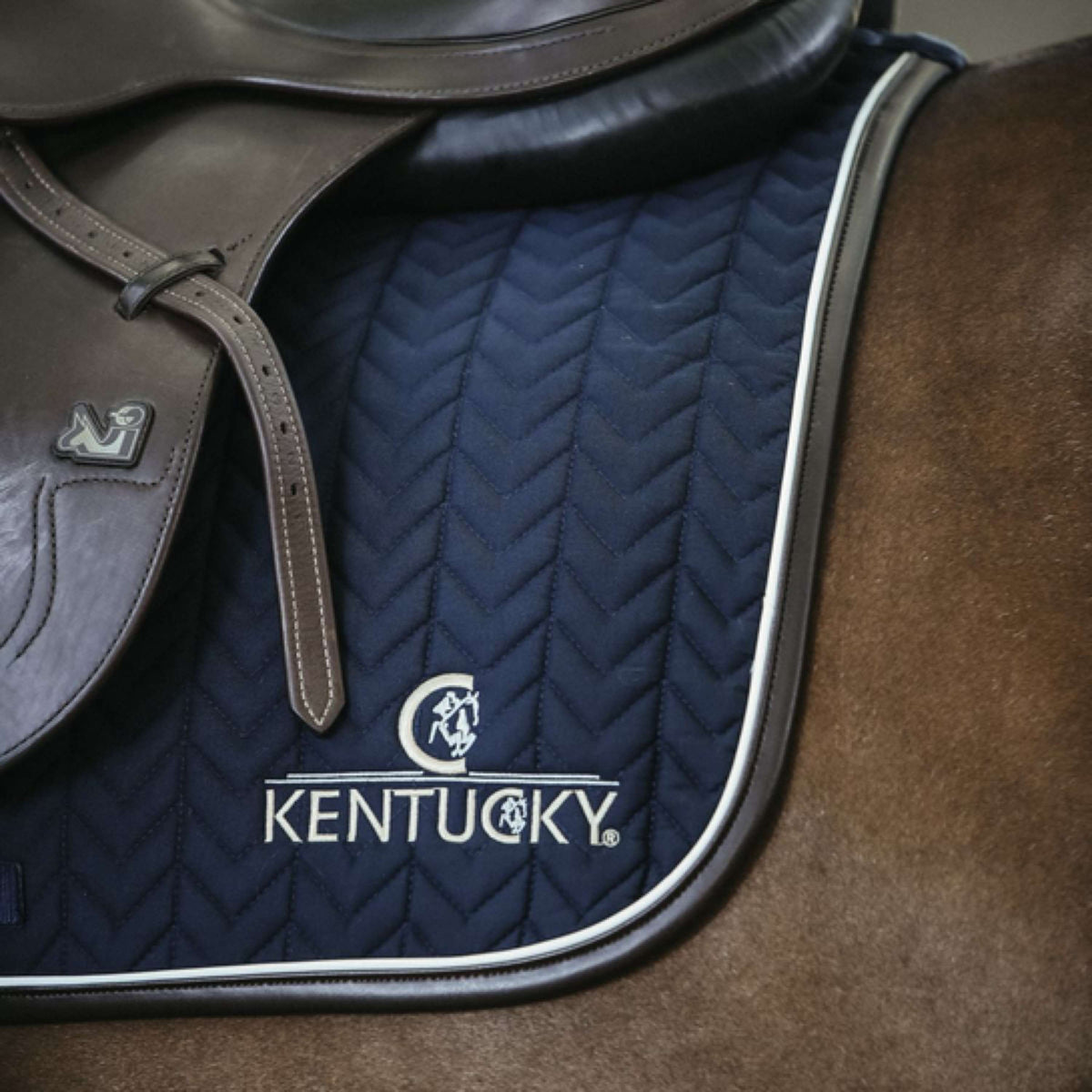 Kentucky Saddlepad Jumping Fishbone Leather Navy