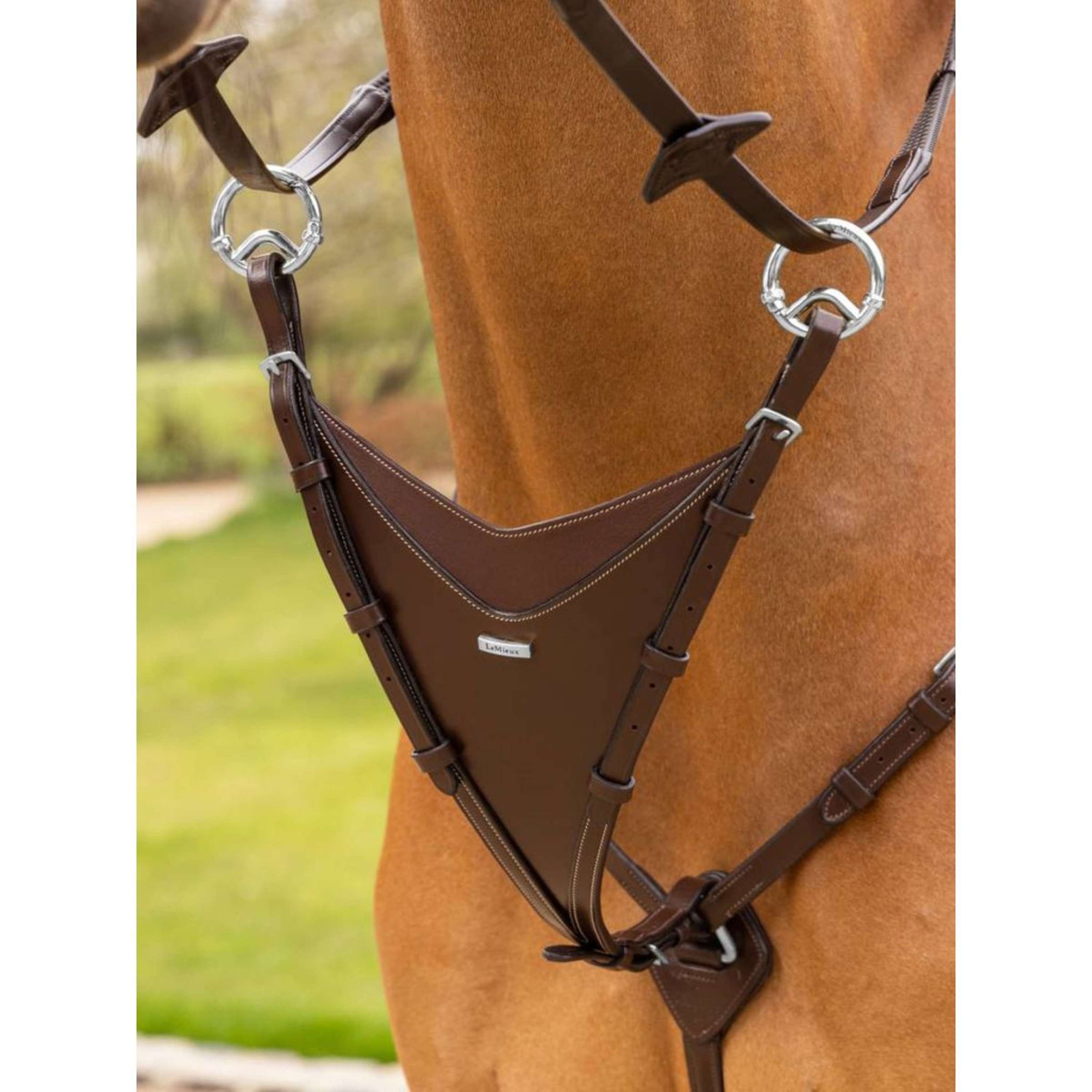 LeMieux Bib Martingale Kudos Havana/Silver LeMieux Bib Martingale Kudos Havana/Silver