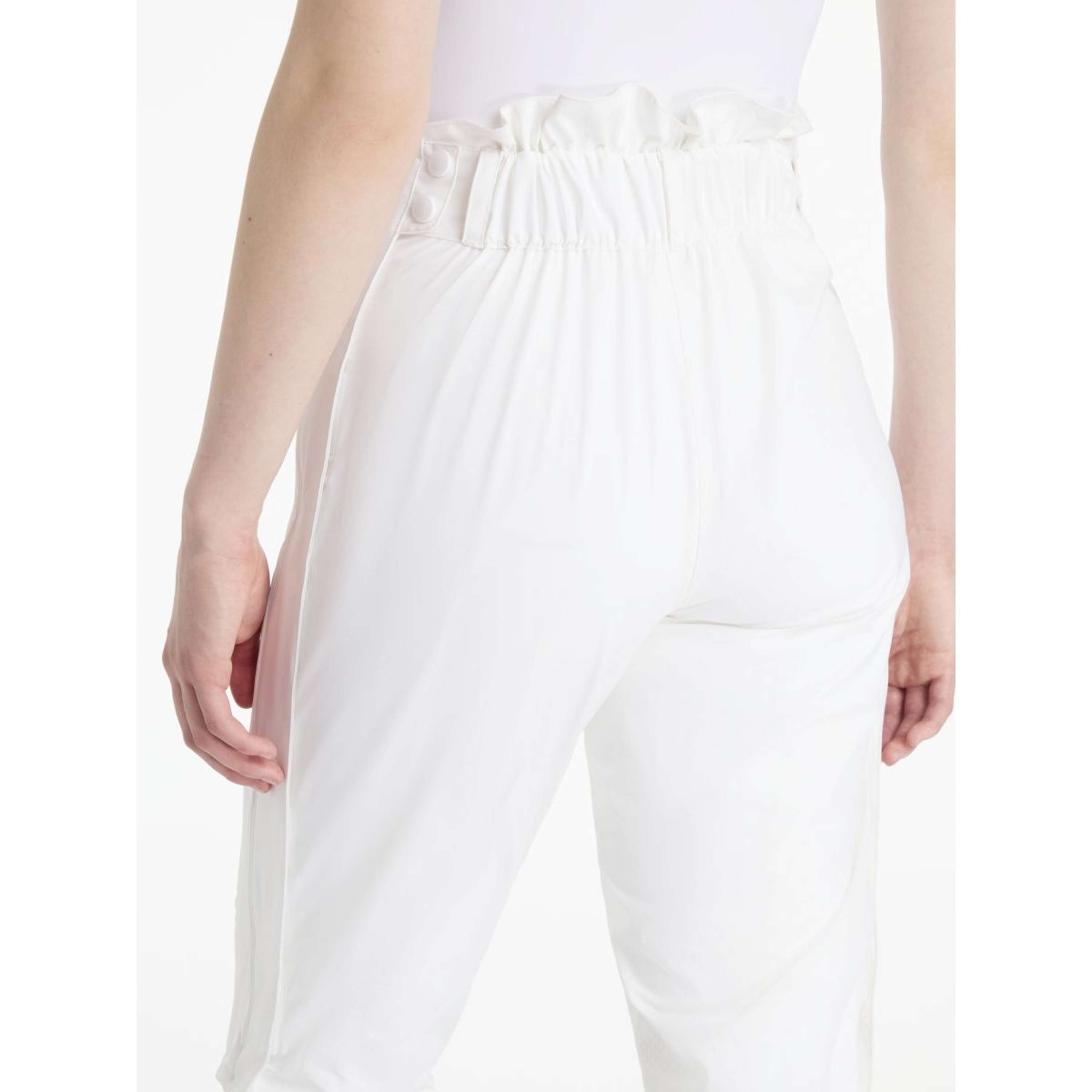 LeMieux Rainlegs Darcey White
