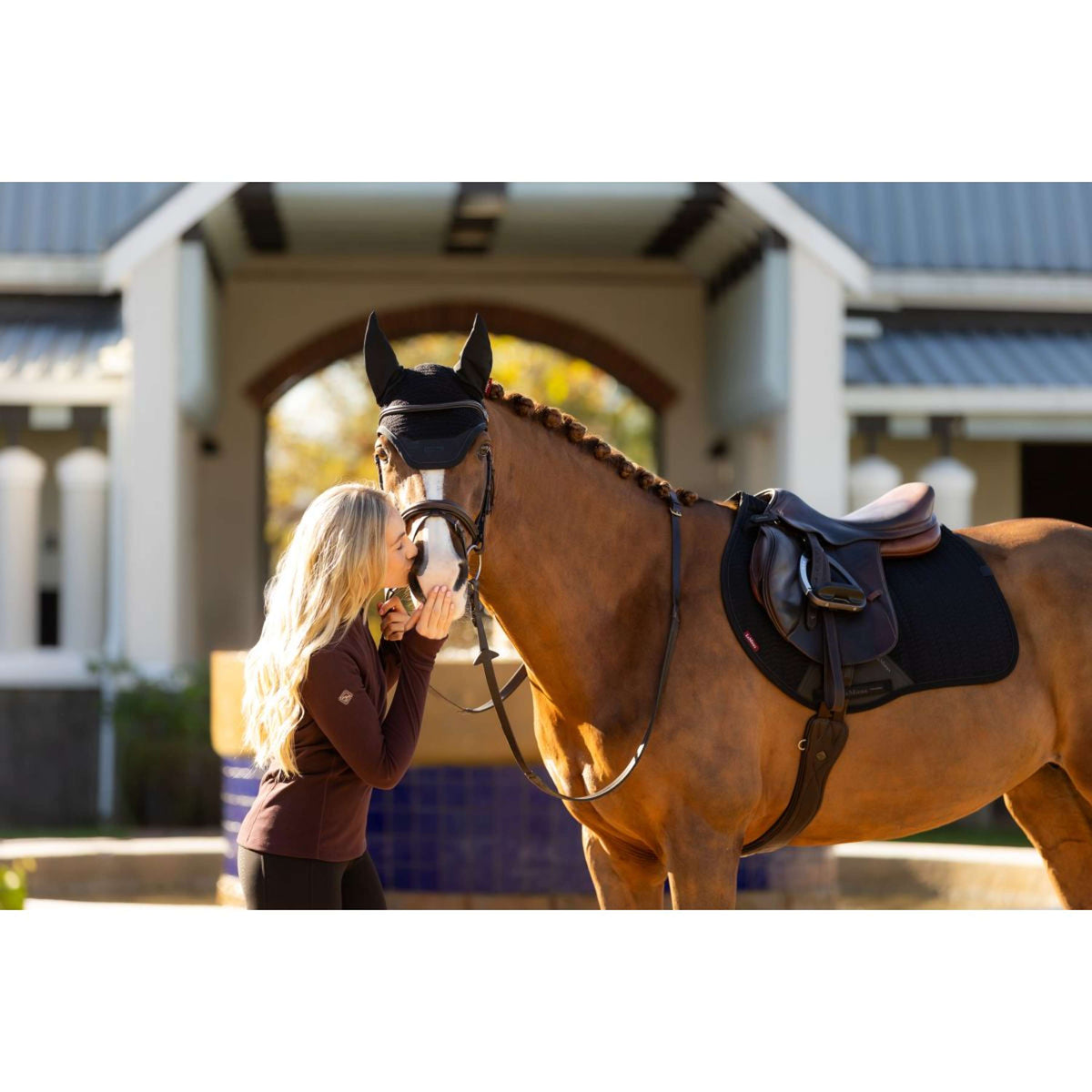 LeMieux Saddlepad Essence Jumping Black