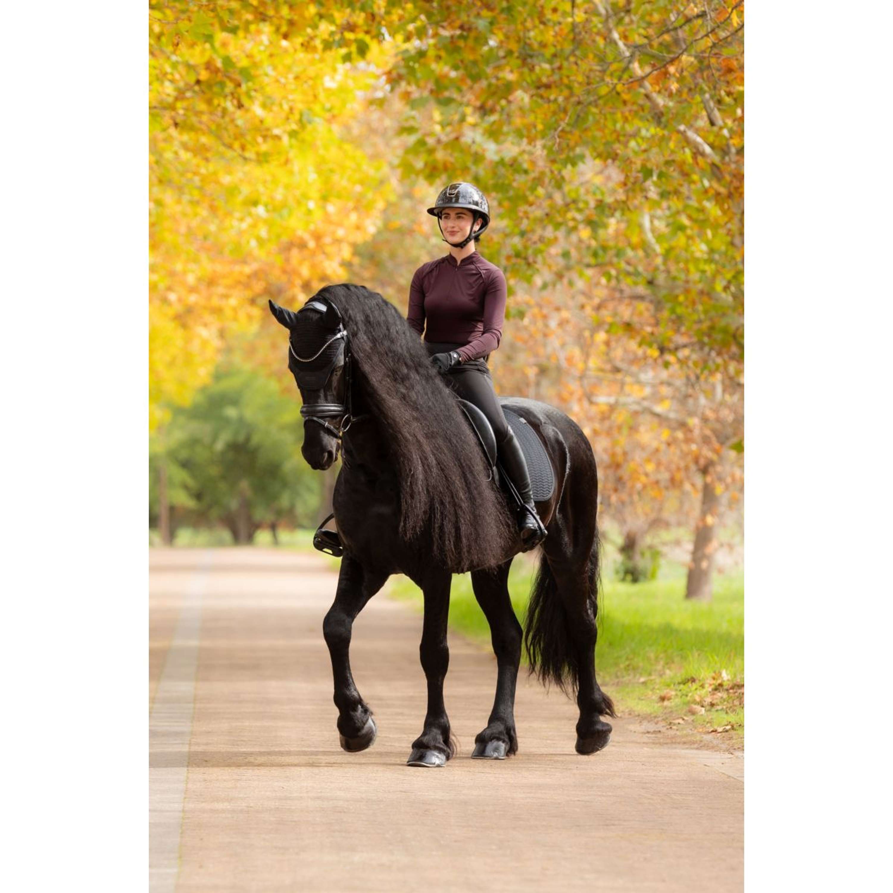 LeMieux Saddlepad Essence Dressage Black