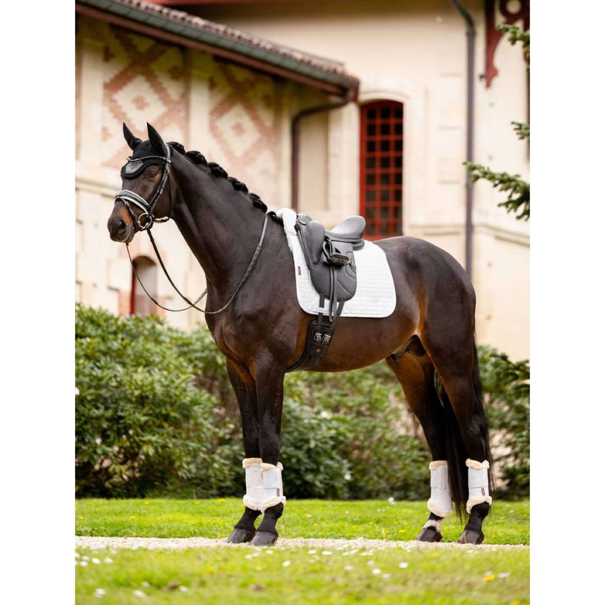 LeMieux Saddlepad ProLambs Square Half Lined Dressage White/White