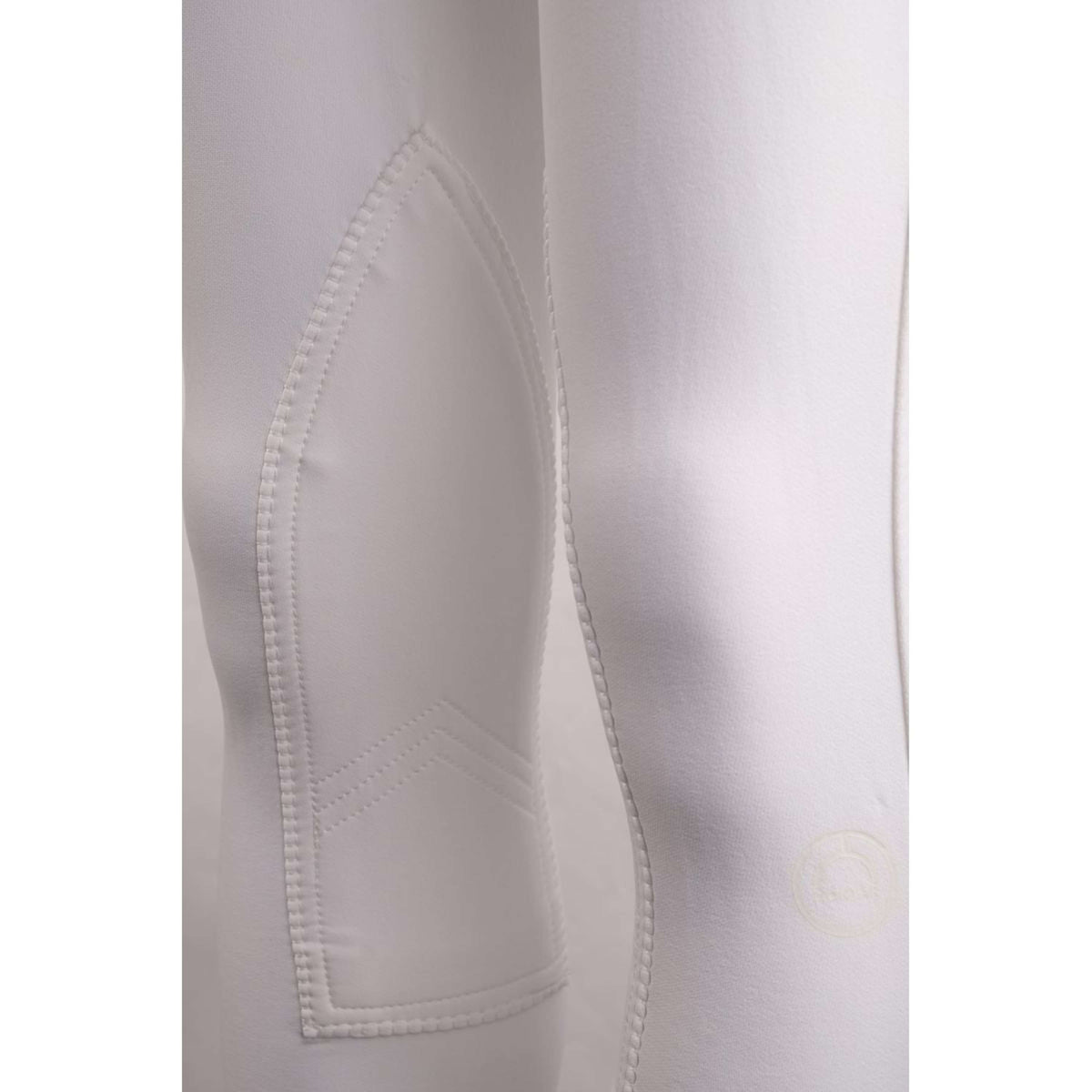 Montar Breeches Essential Yati Highwaist Knee Grip White