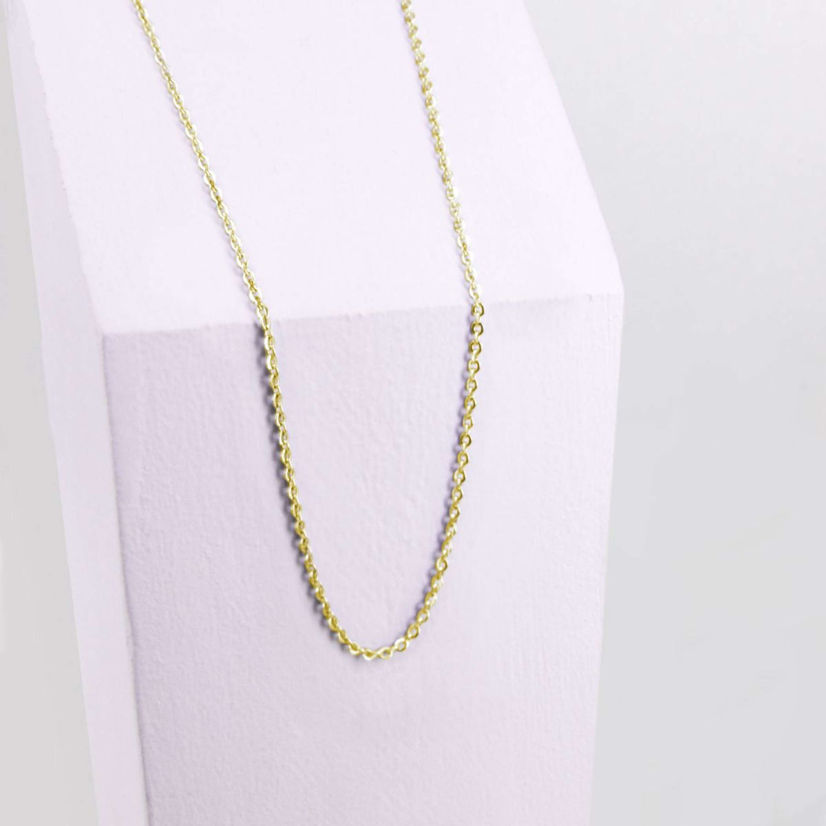 Ponytail&Co Necklace with flat ovel Chains Gold