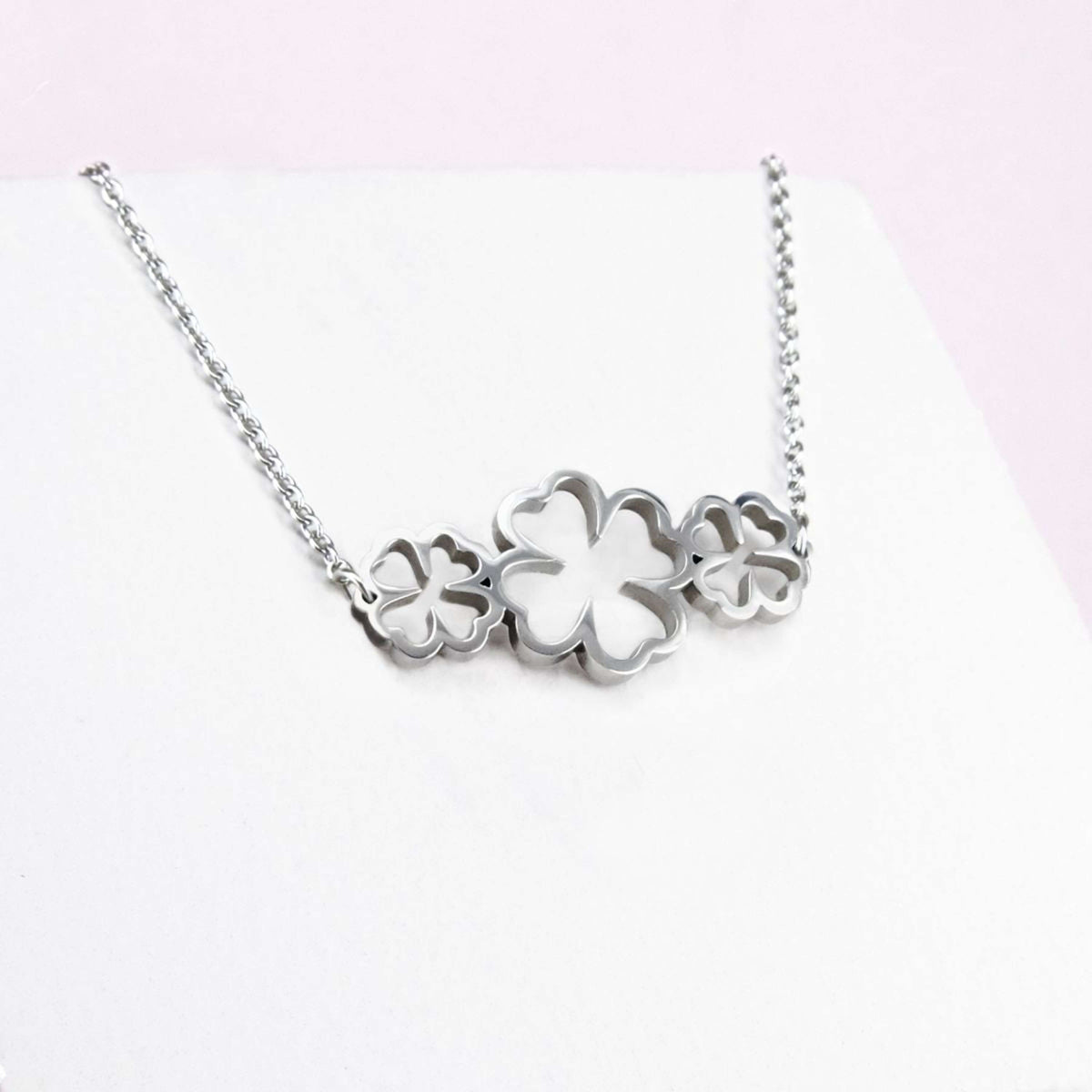 Ponytail&Co Necklace with Clovers Steel