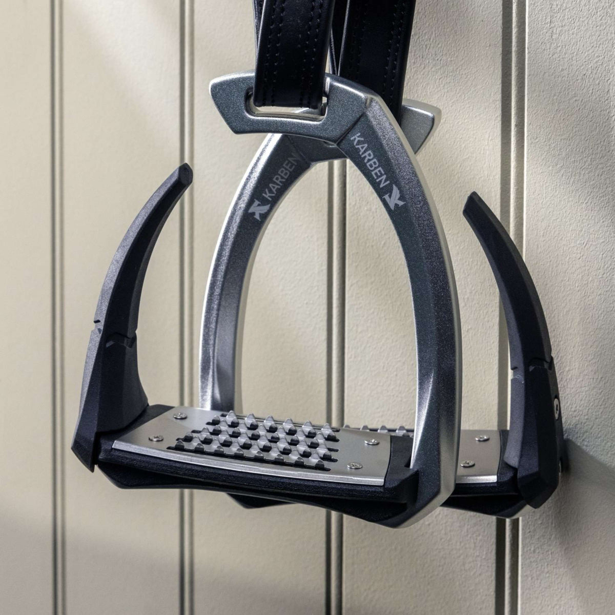 Karben by Shires Stirrups Ultra Grip FX Black