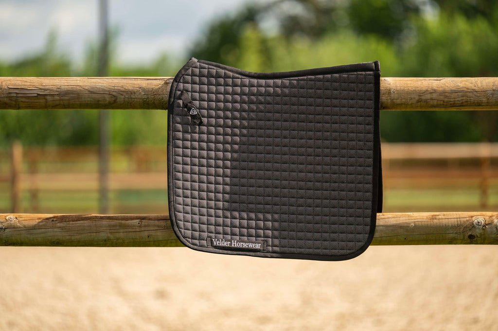 Velder Horsewear Premium Saddlepad Bamboo Dressage Black