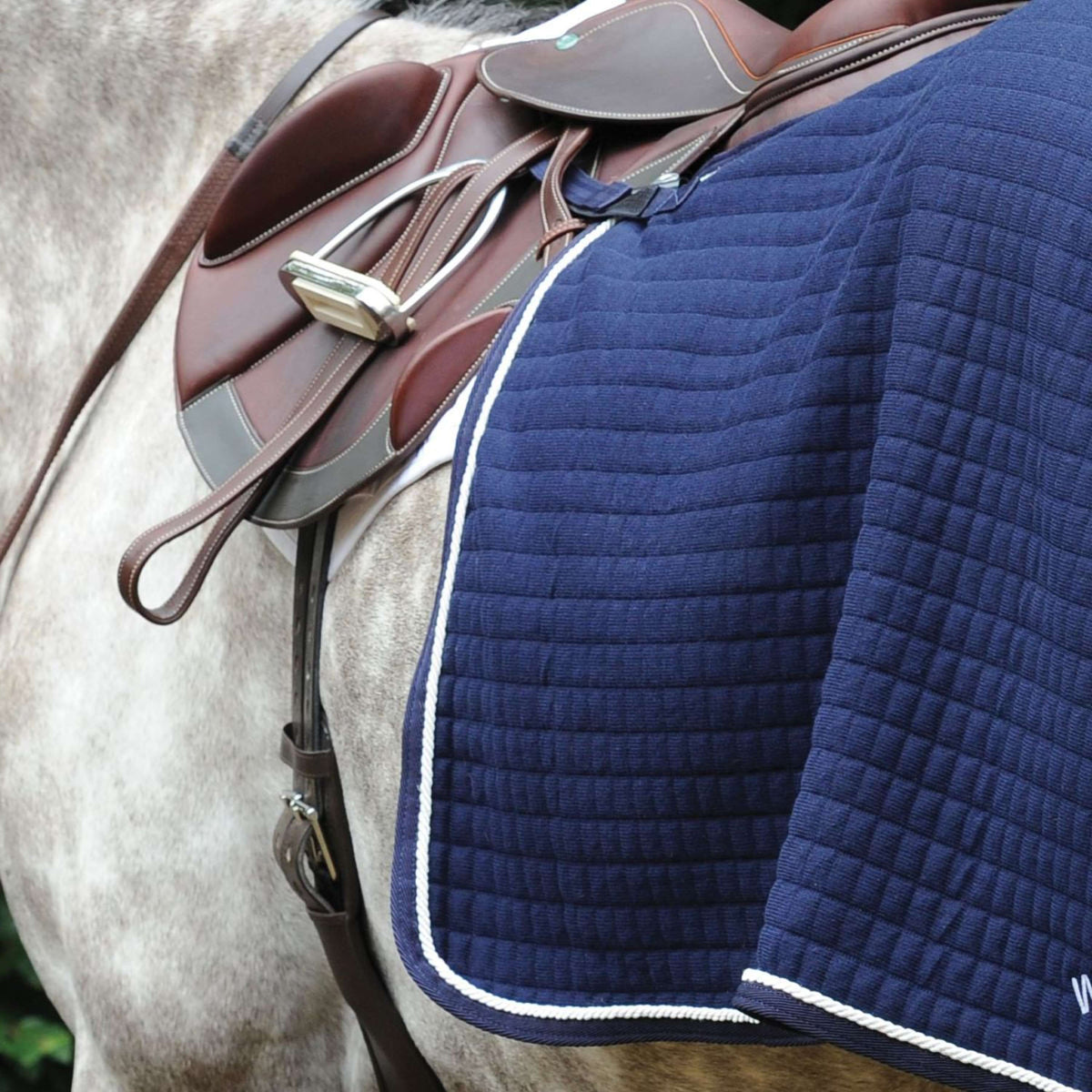 Weatherbeeta Exercise Rug Thermocell Quarter Sheet Navy/White