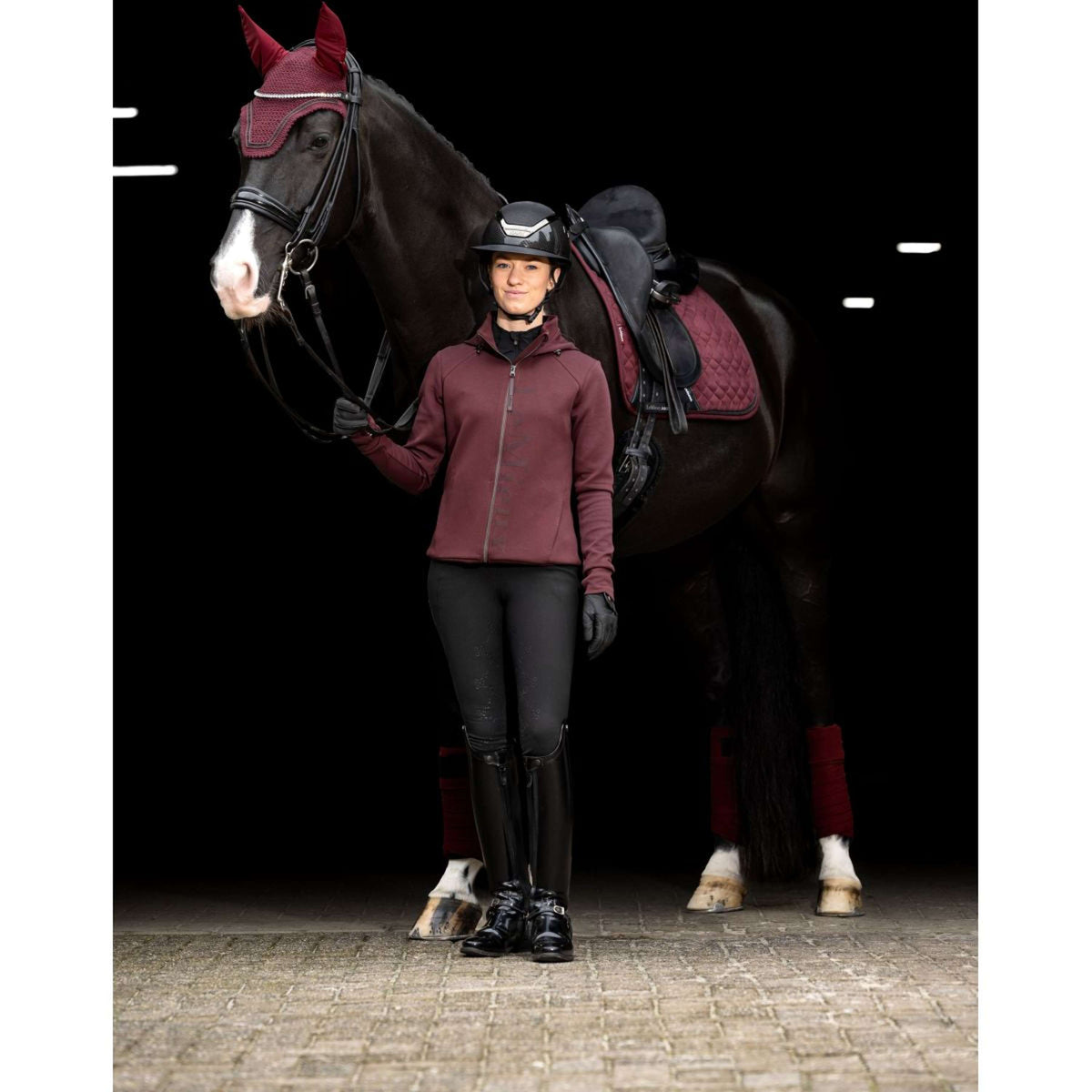 LeMieux Saddlepad Crystal Suede Dressage Burgundy