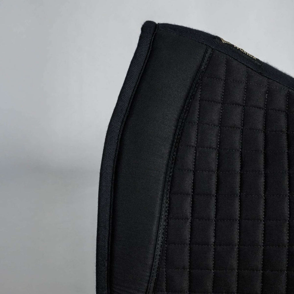 Back on Track Saddlepad No. III Dressage Black