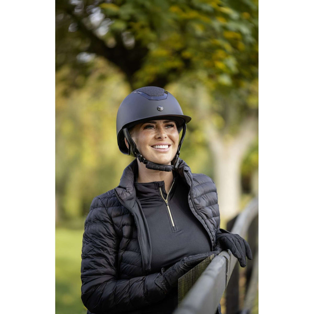 Back on Track Cap Caracas Mips Black