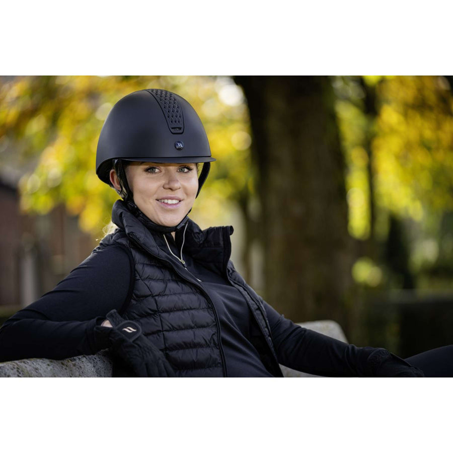 Back on Track Cap Silves Smooth Top Mips Black