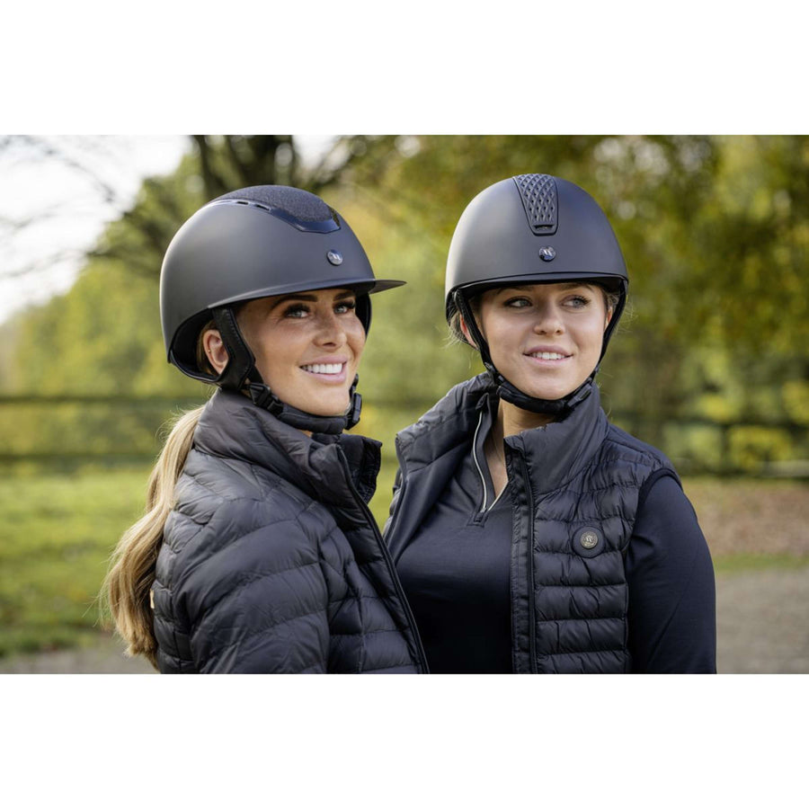 Back on Track Cap Caracas Mips Black
