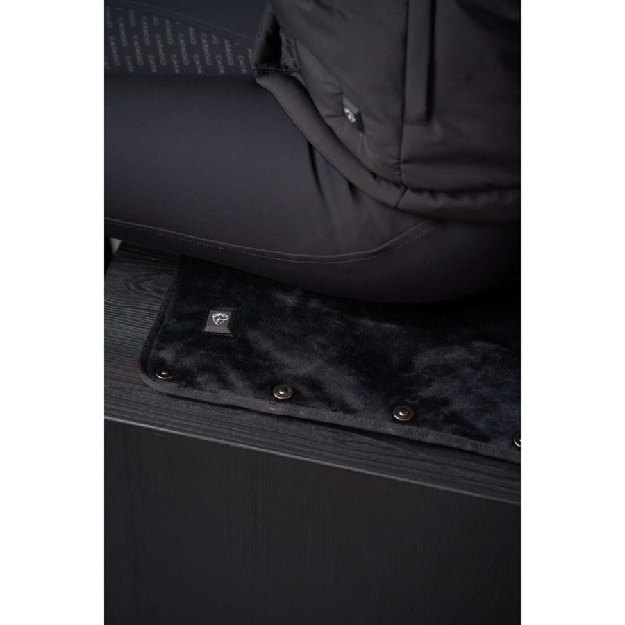 Catago Heated Cushion Heated Black