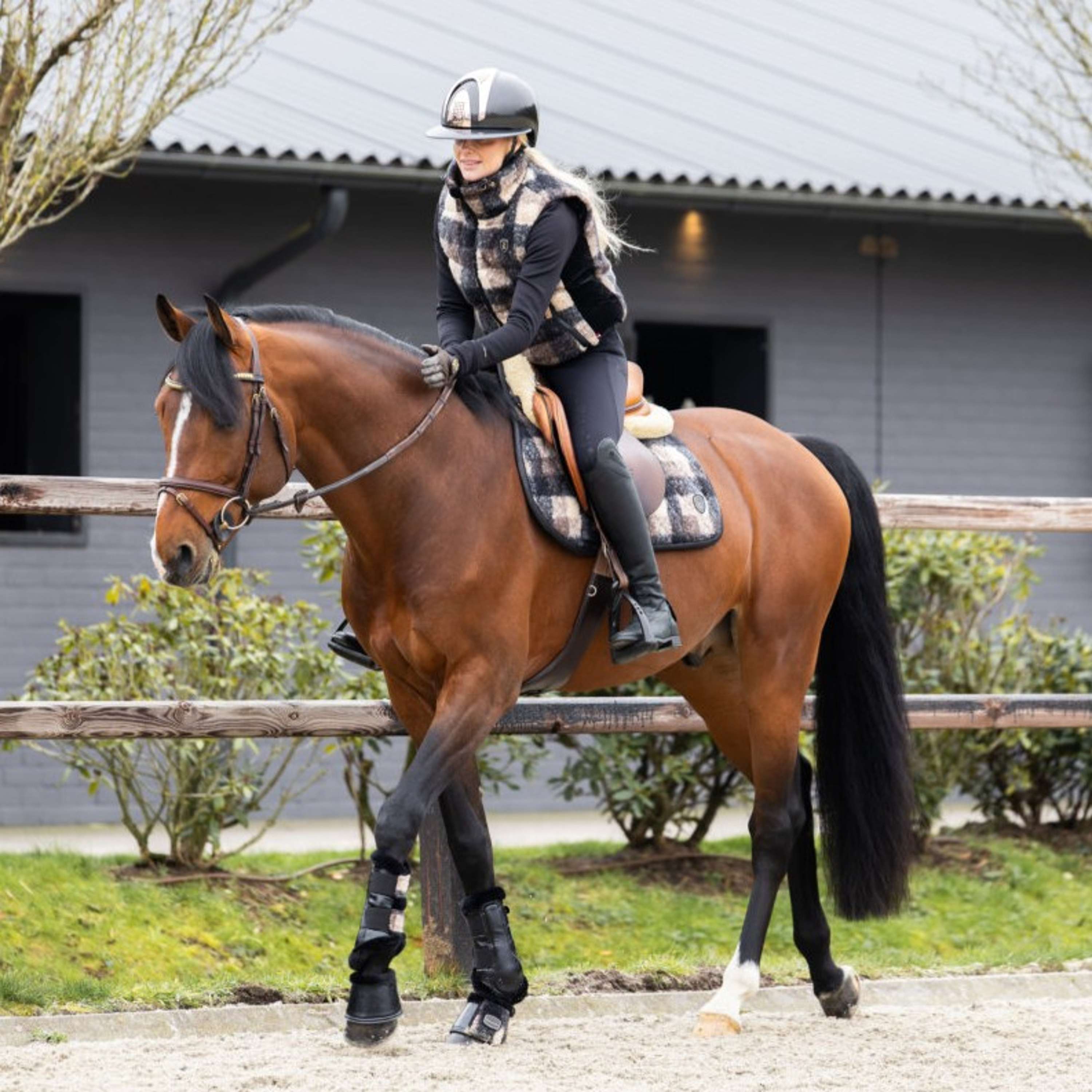 Cavallo Saddlepad Cavallevie Dressage Check