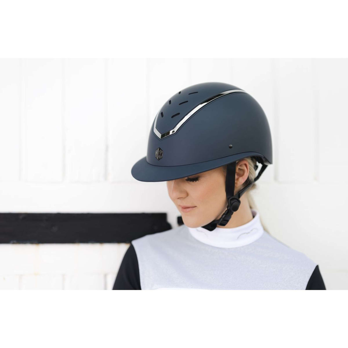 Charles Owen Cap Kylo Wide Peak Navy Matte/Pewter