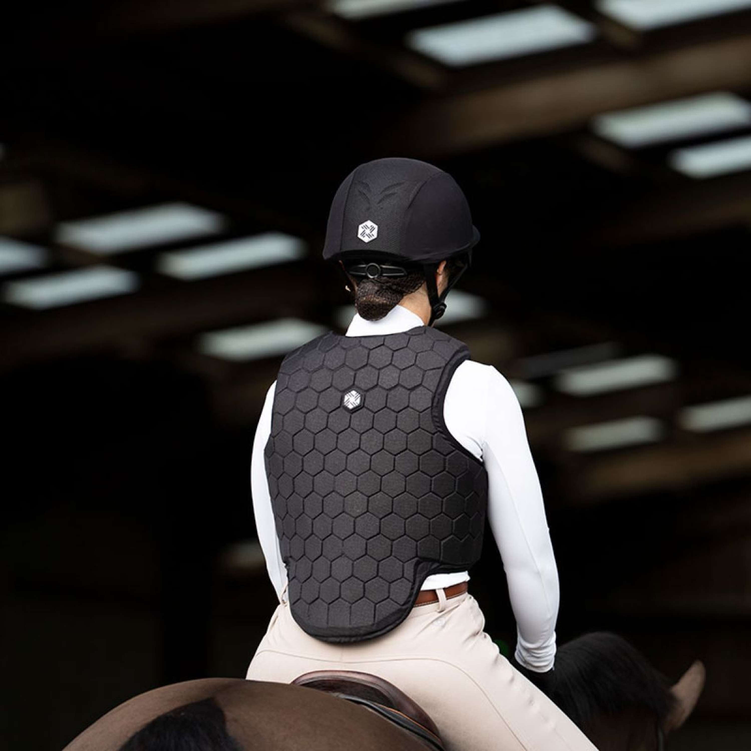 Charles Owen Bodyprotector HEXA Children Black