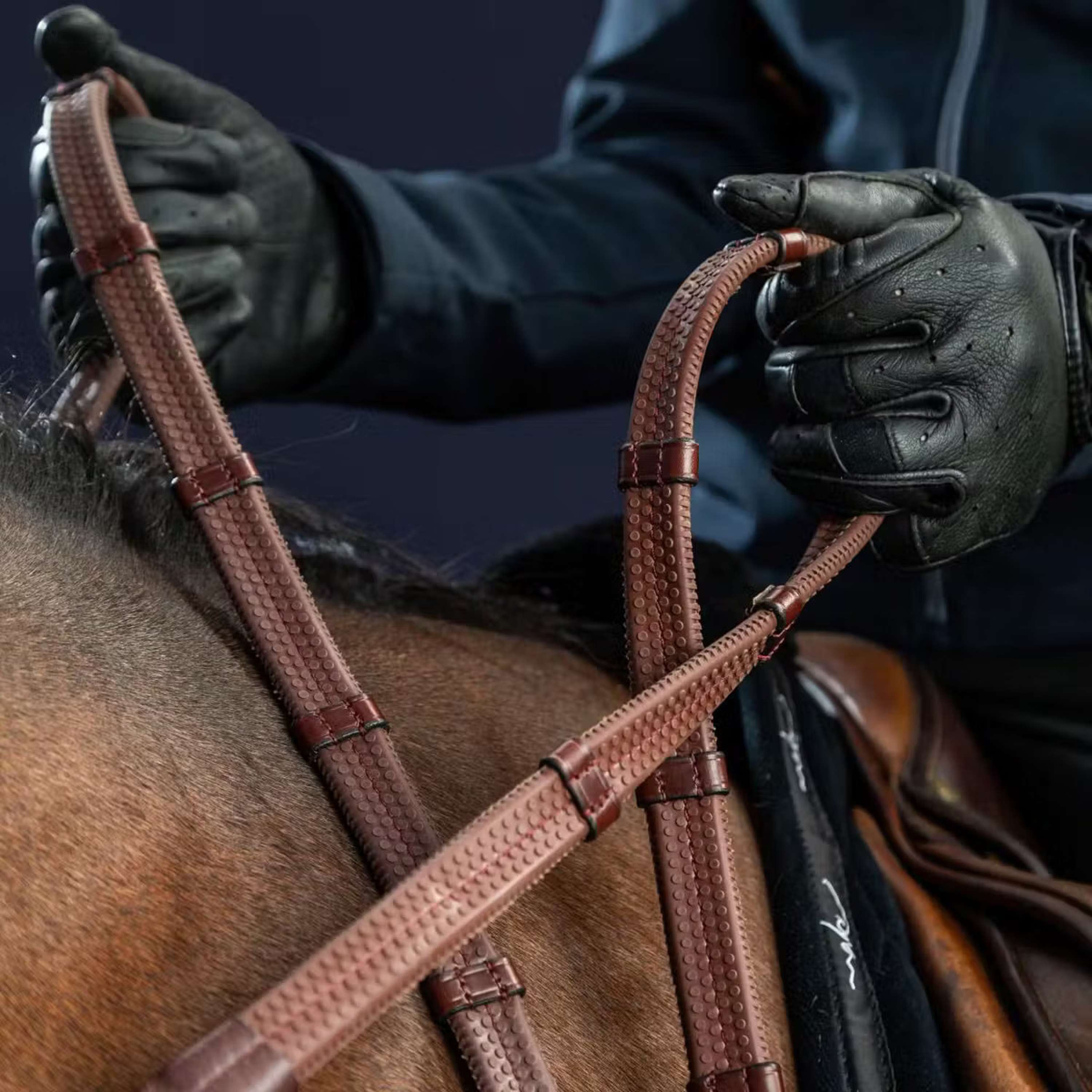 Dyon Reins Rubber 1/2 with Leather Stoppers Brown