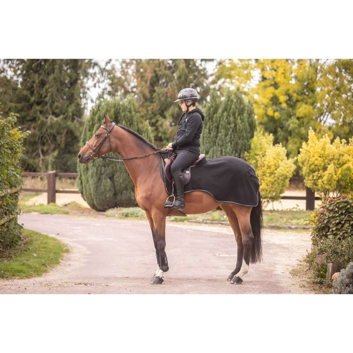 Paddock Exercise Rug Diagonal Black