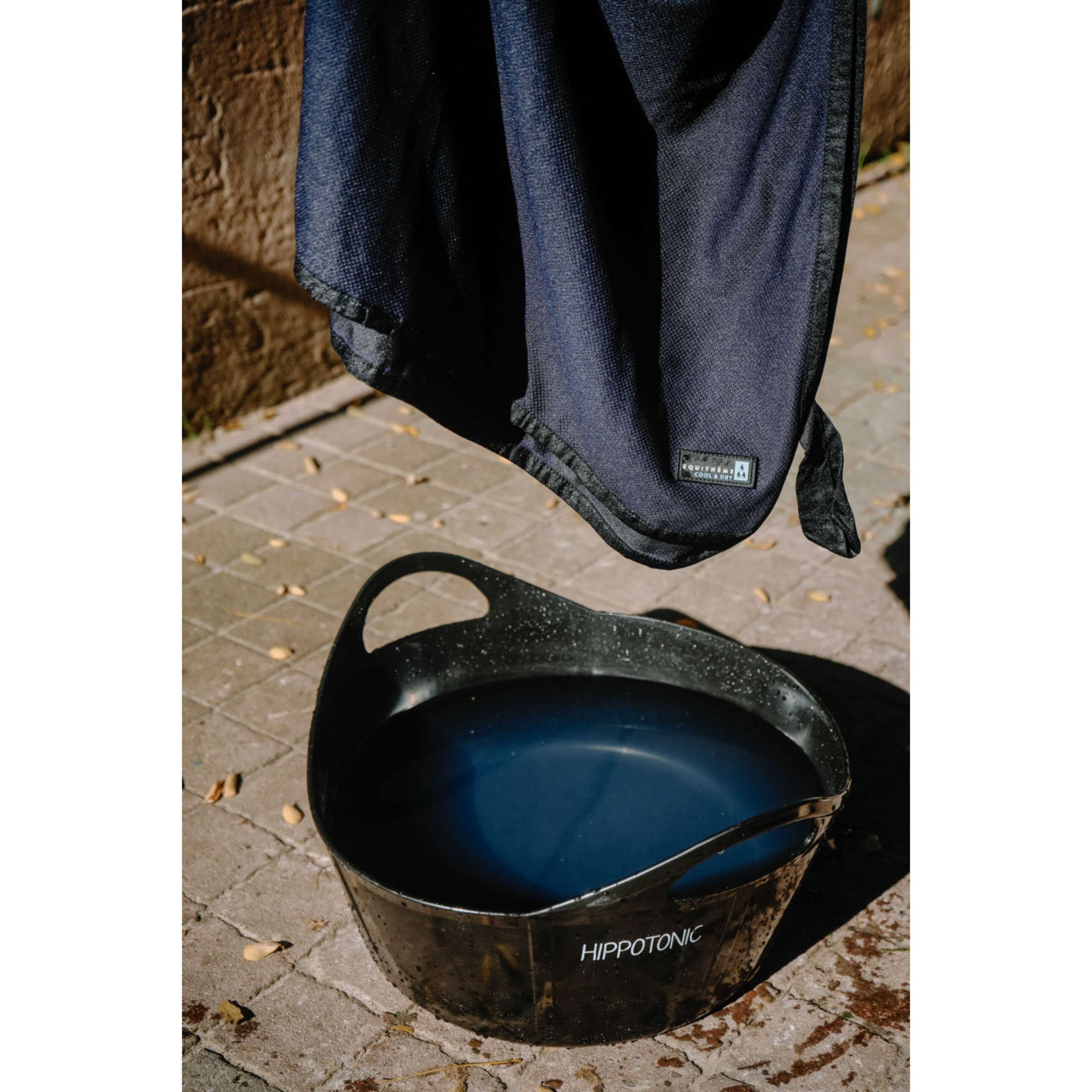 EQUITHÈME Towel Cool&Dry NavyBlue