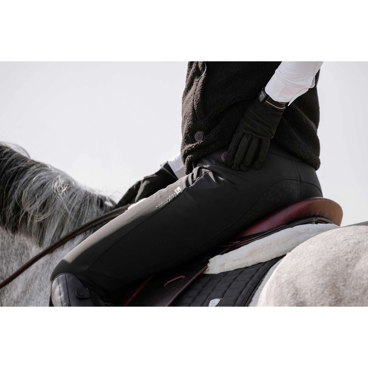 EQUITHÈME Breeches Sierra Heated Full Grip Black