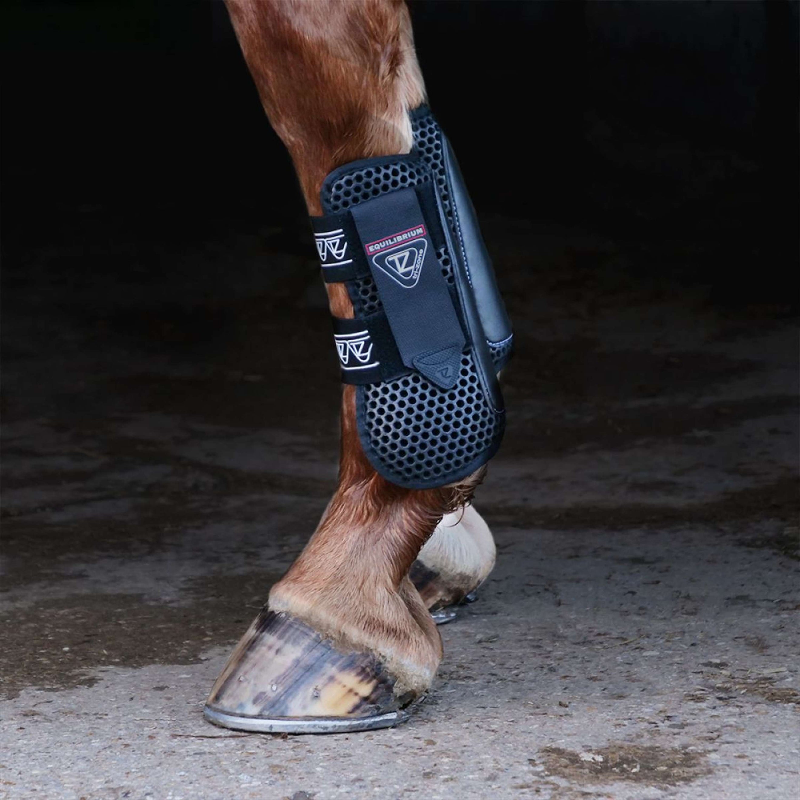 Equilibrium Tendon Boots Tri-zone Black Equilibrium Tendon Boots Tri-zone Black