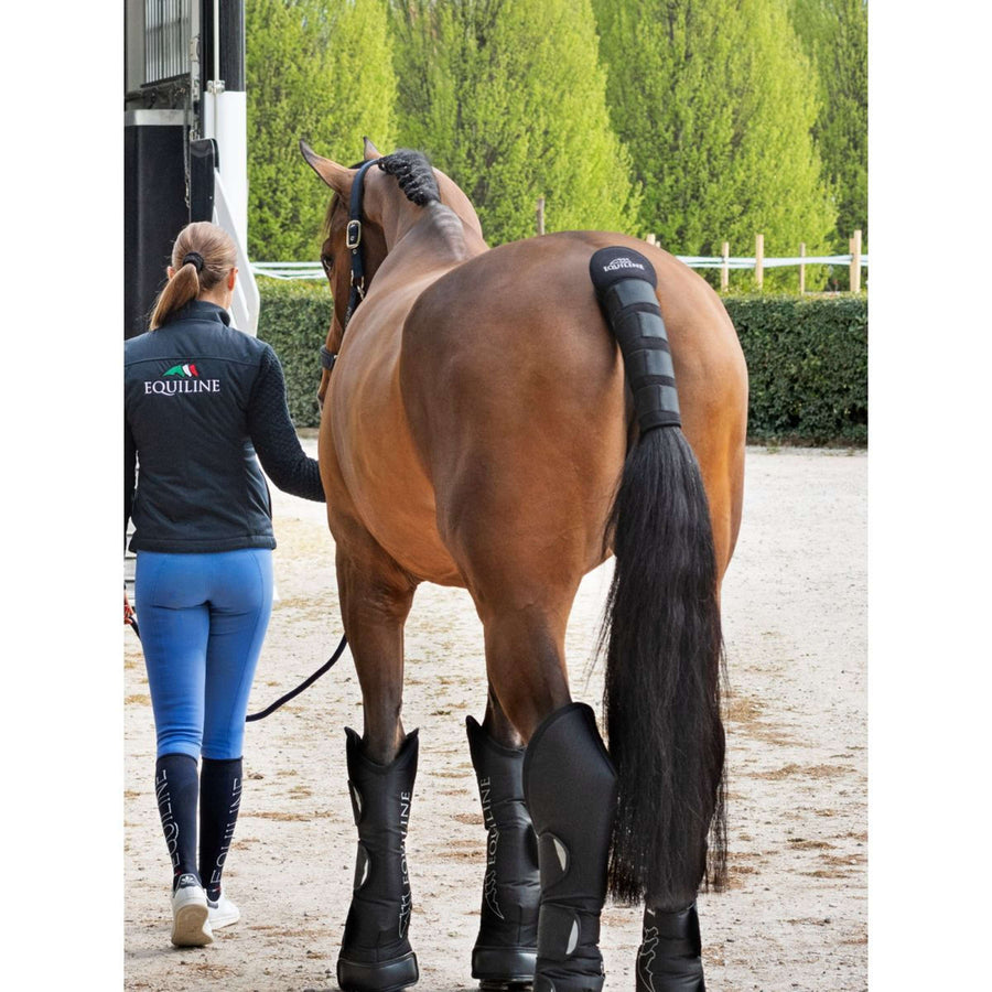 Equiline Tail Protector Noll Black