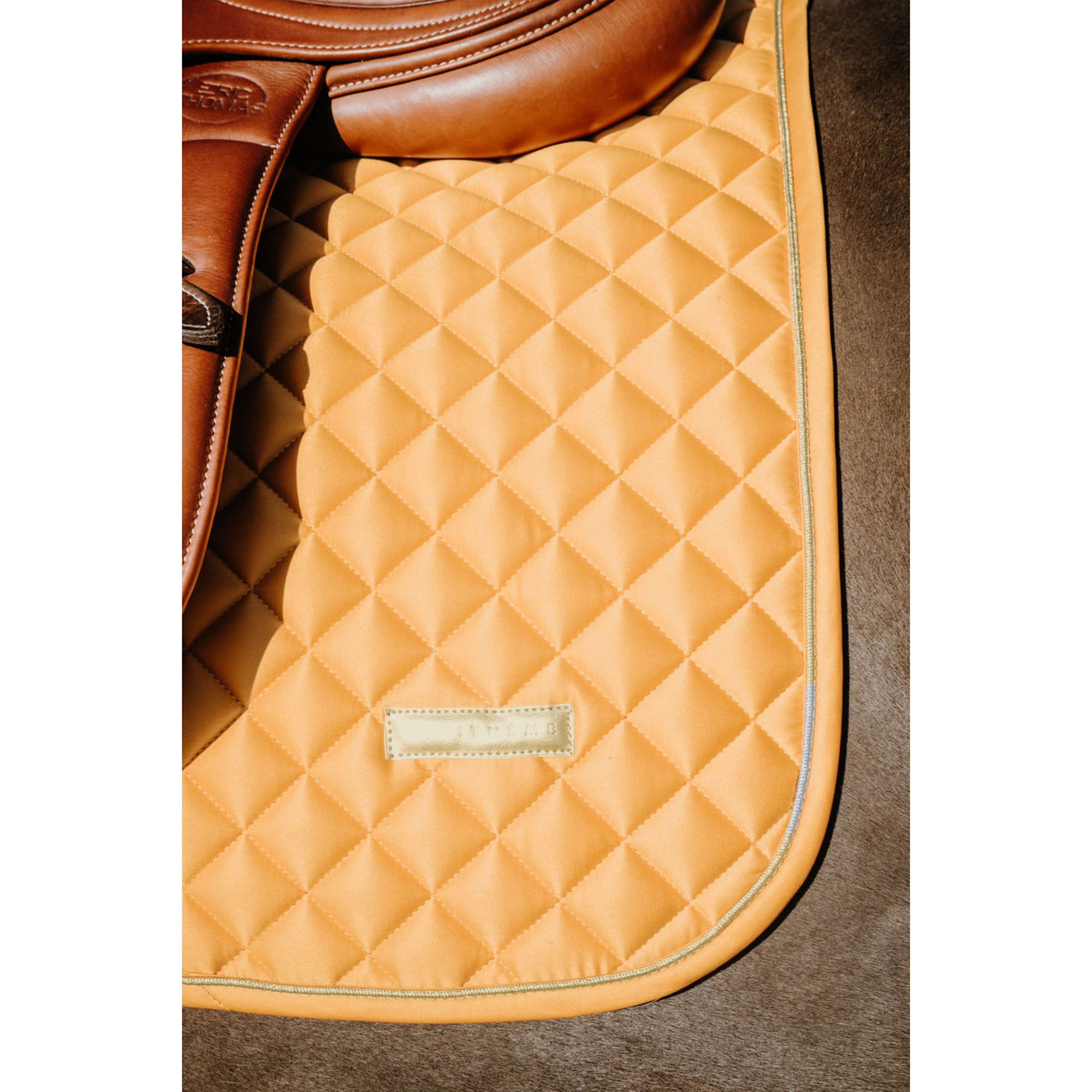 EQUITHÈME Saddlepad Nacre Jumping Yellow