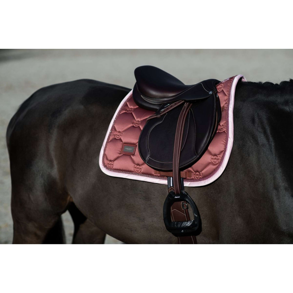 Equestrian Stockholm Saddlepad Jumping Amber Rose