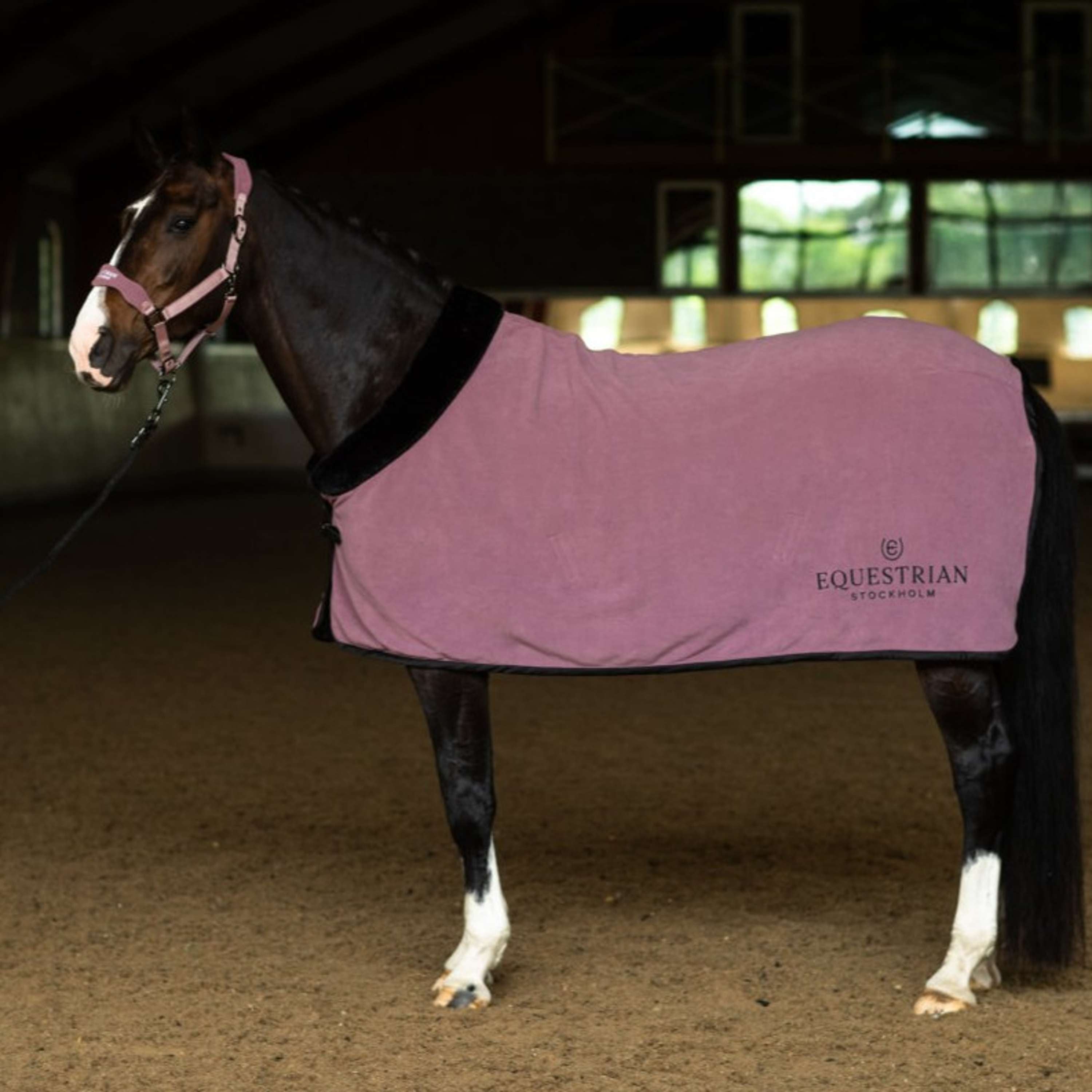Equestrian Stockholm Fleece Rug Blush