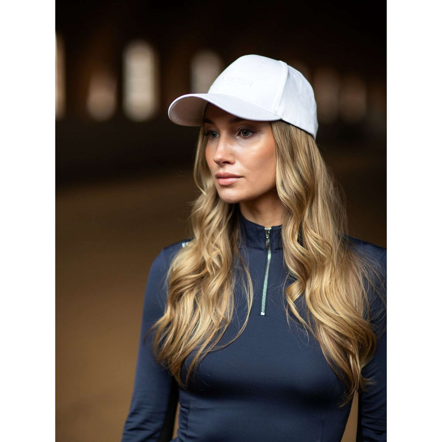 Equestrian Stockholm Cap White