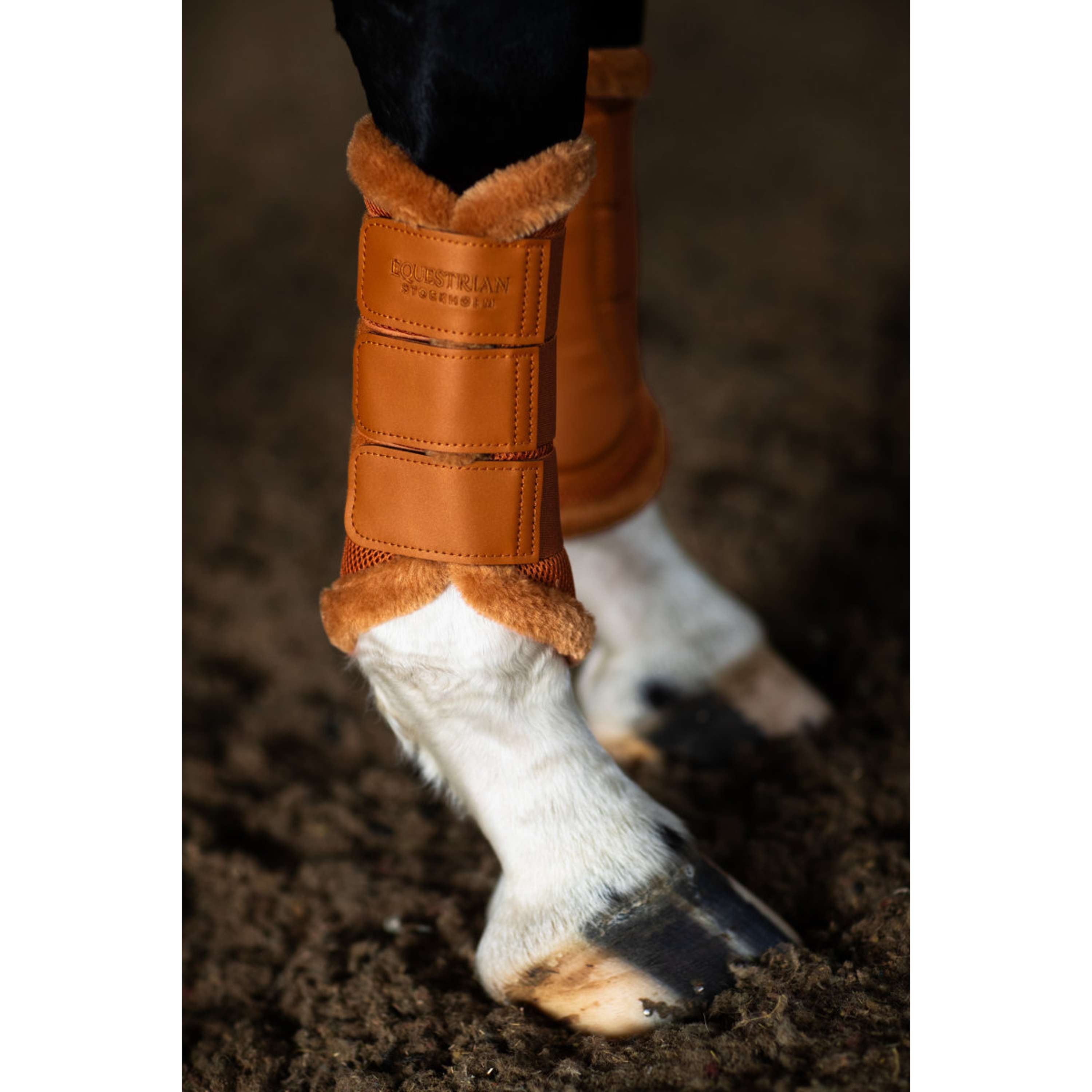 Equestrian Stockholm Leg Protectors Fur Mesh Chestnut