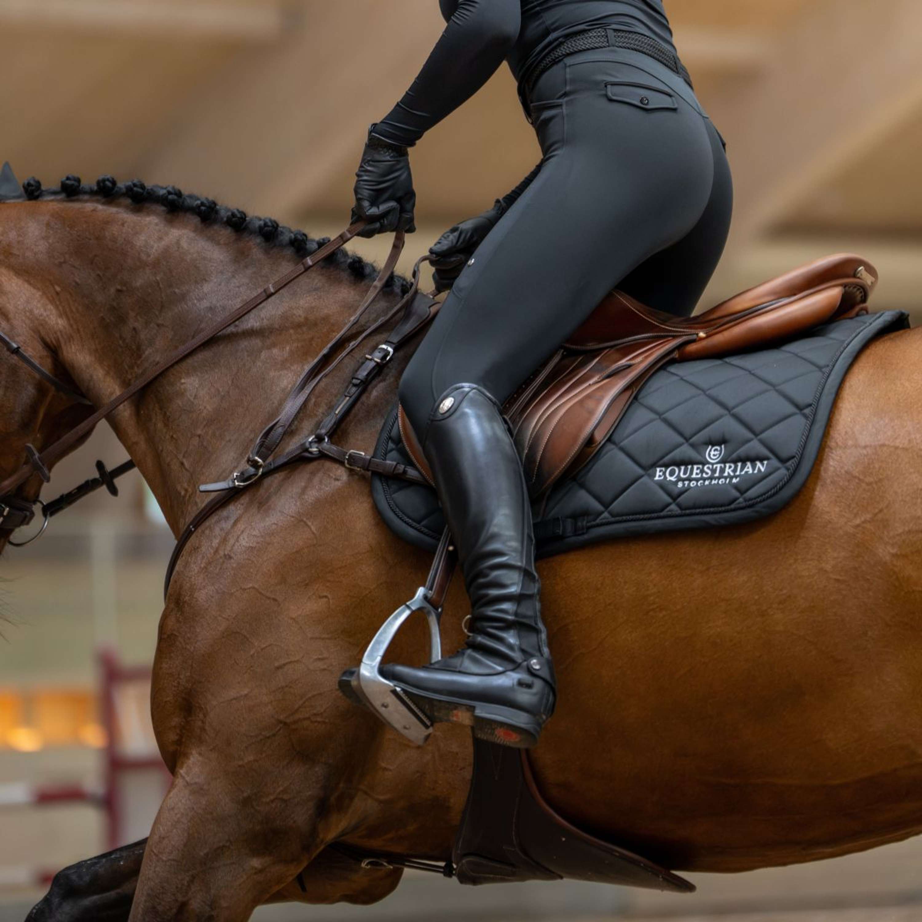 Equestrian Stockholm Saddlepad Line Jumping Black