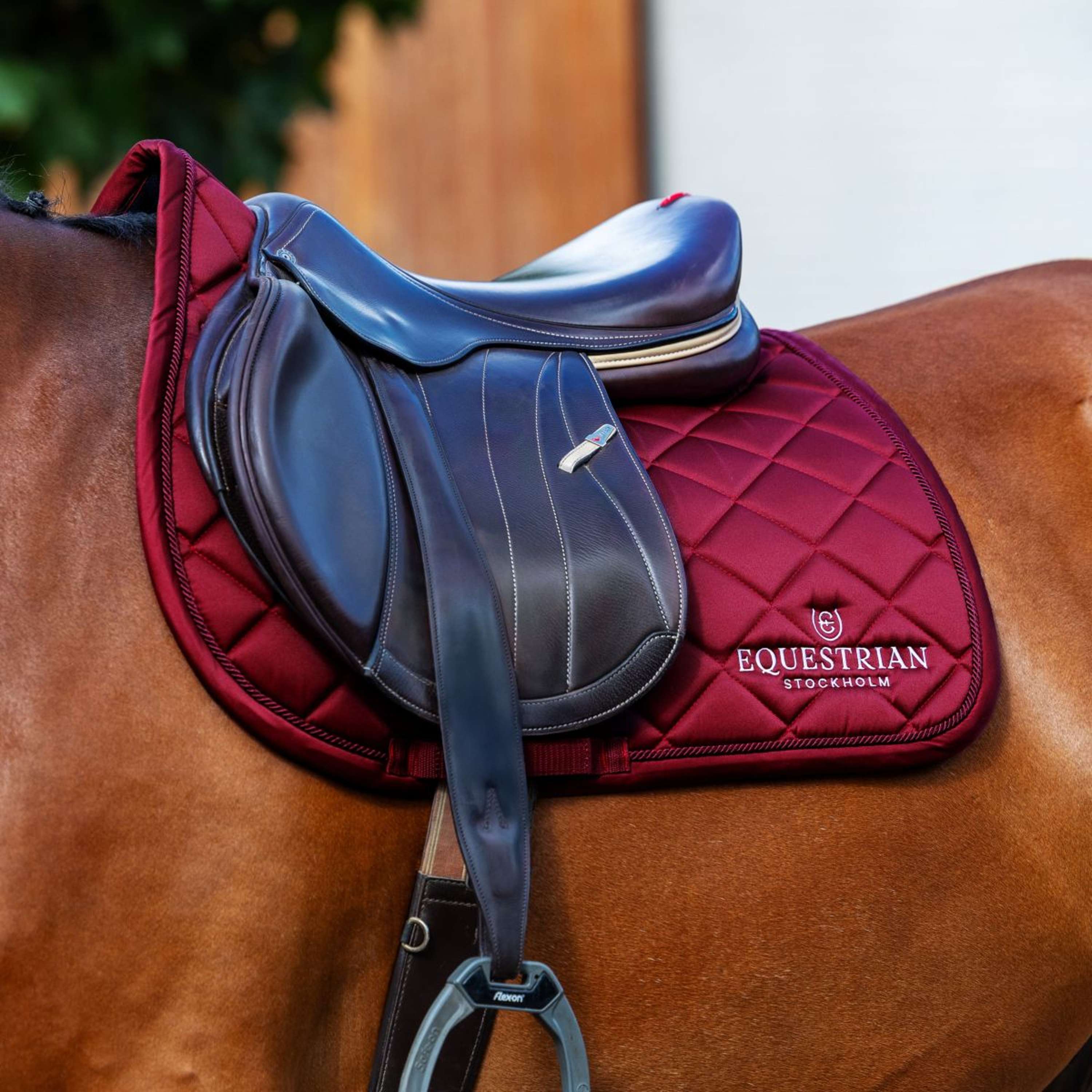Equestrian Stockholm Saddlepad Line Jumping Bordeaux