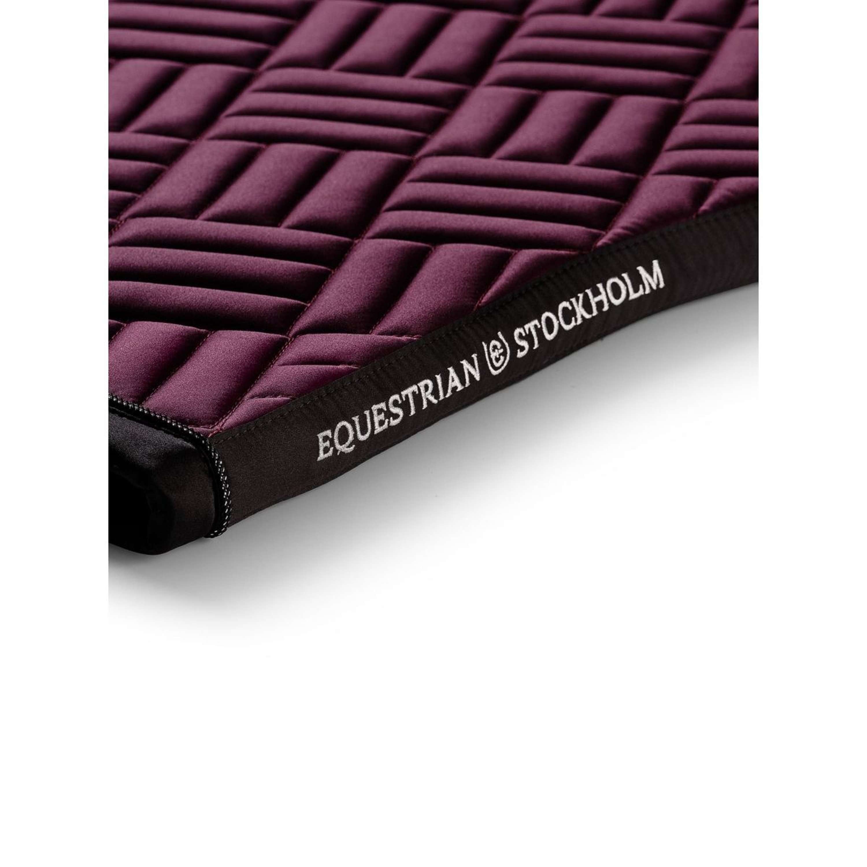 Equestrian Stockholm Saddlepad Modern Jumping Purple Night