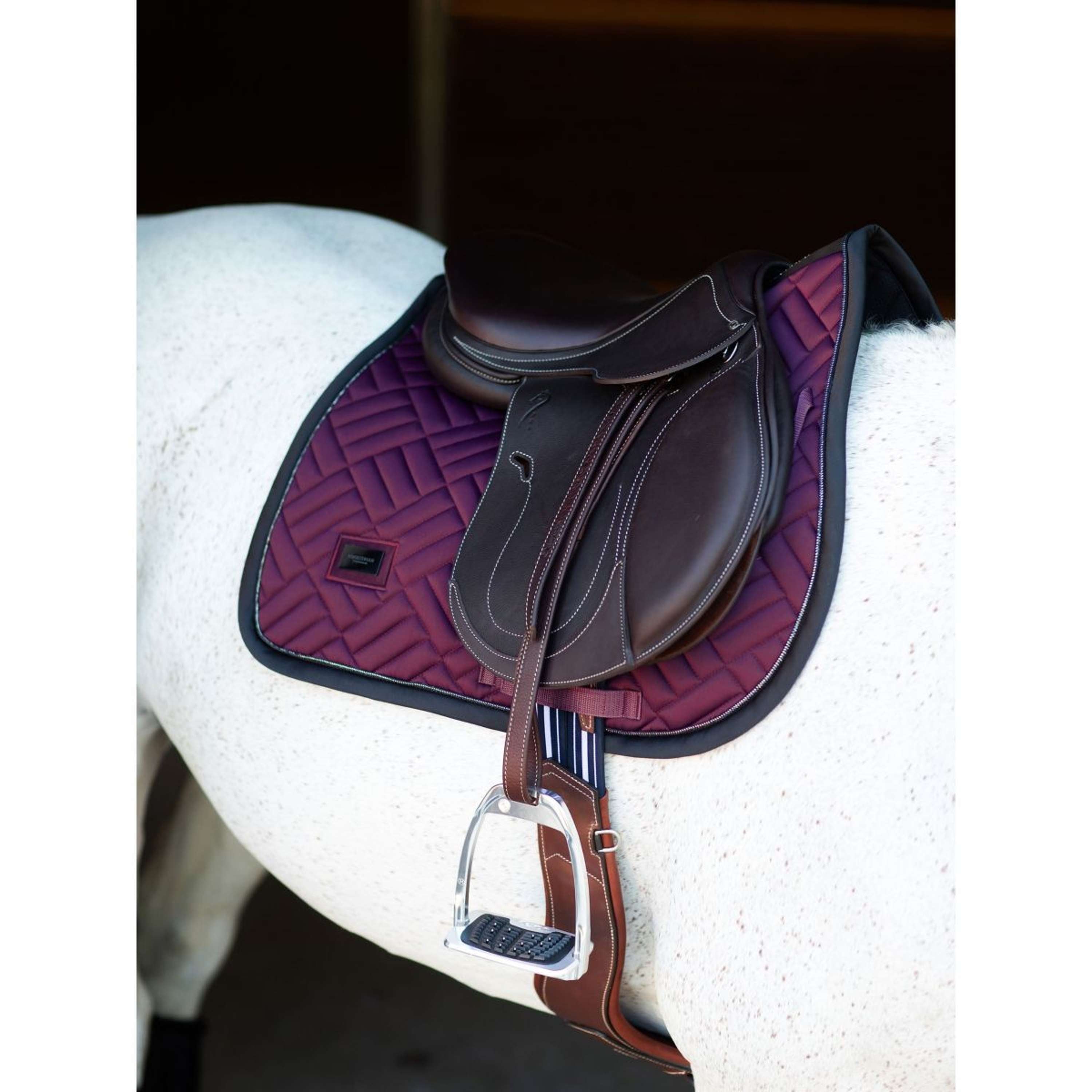 Equestrian Stockholm Saddlepad Modern Jumping Purple Night