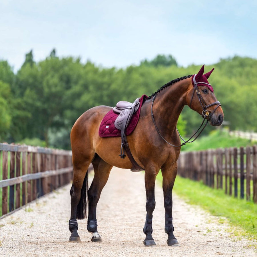 Equestrian Stockholm Saddlepad Velvet Jumping Merlot