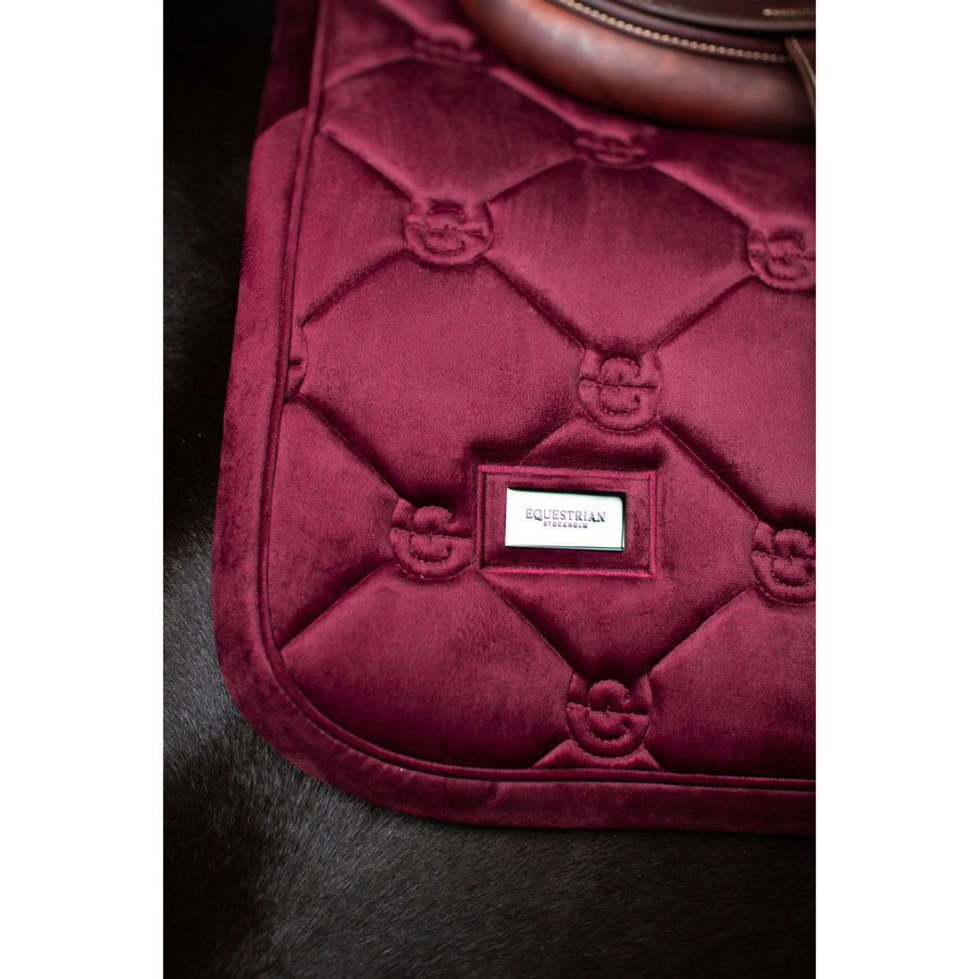 Equestrian Stockholm Saddlepad Velvet Jumping Merlot