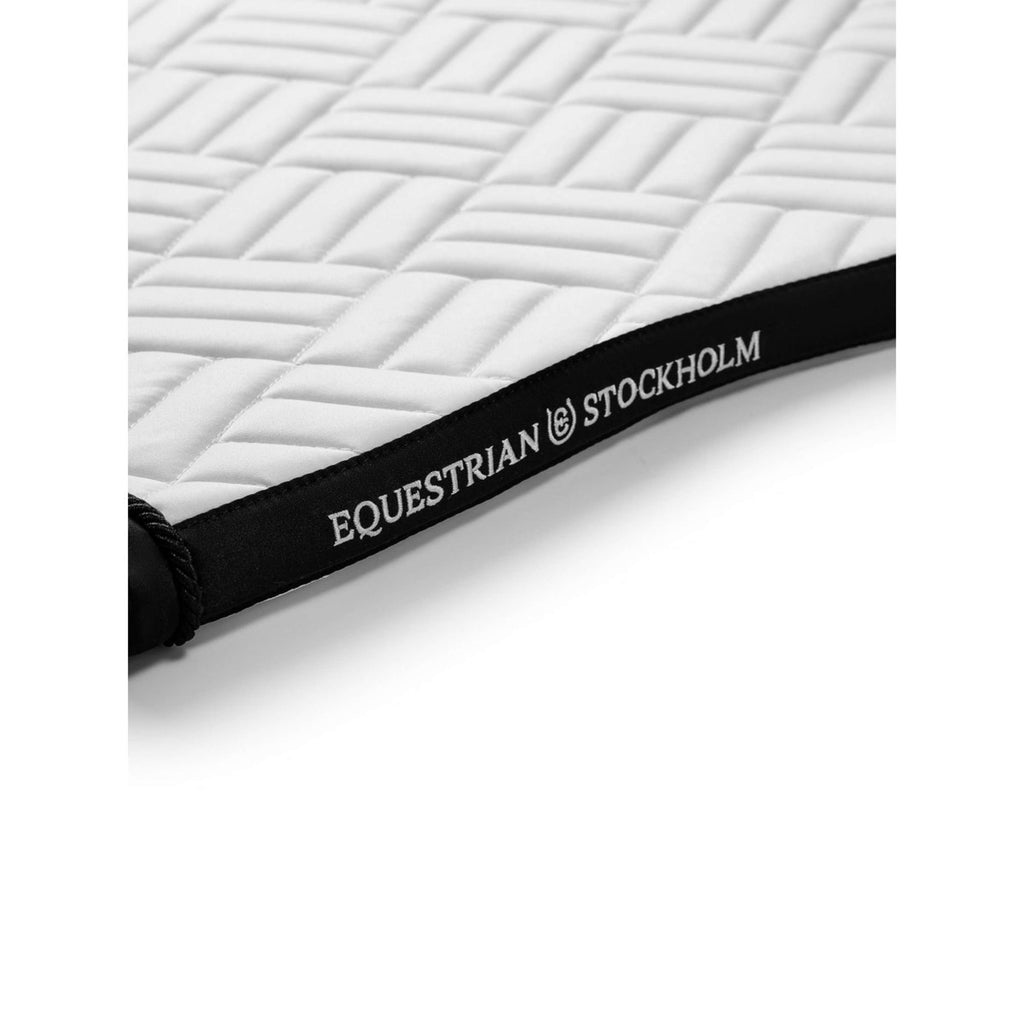 Equestrian Stockholm Saddlepad Modern Jumping White/Black