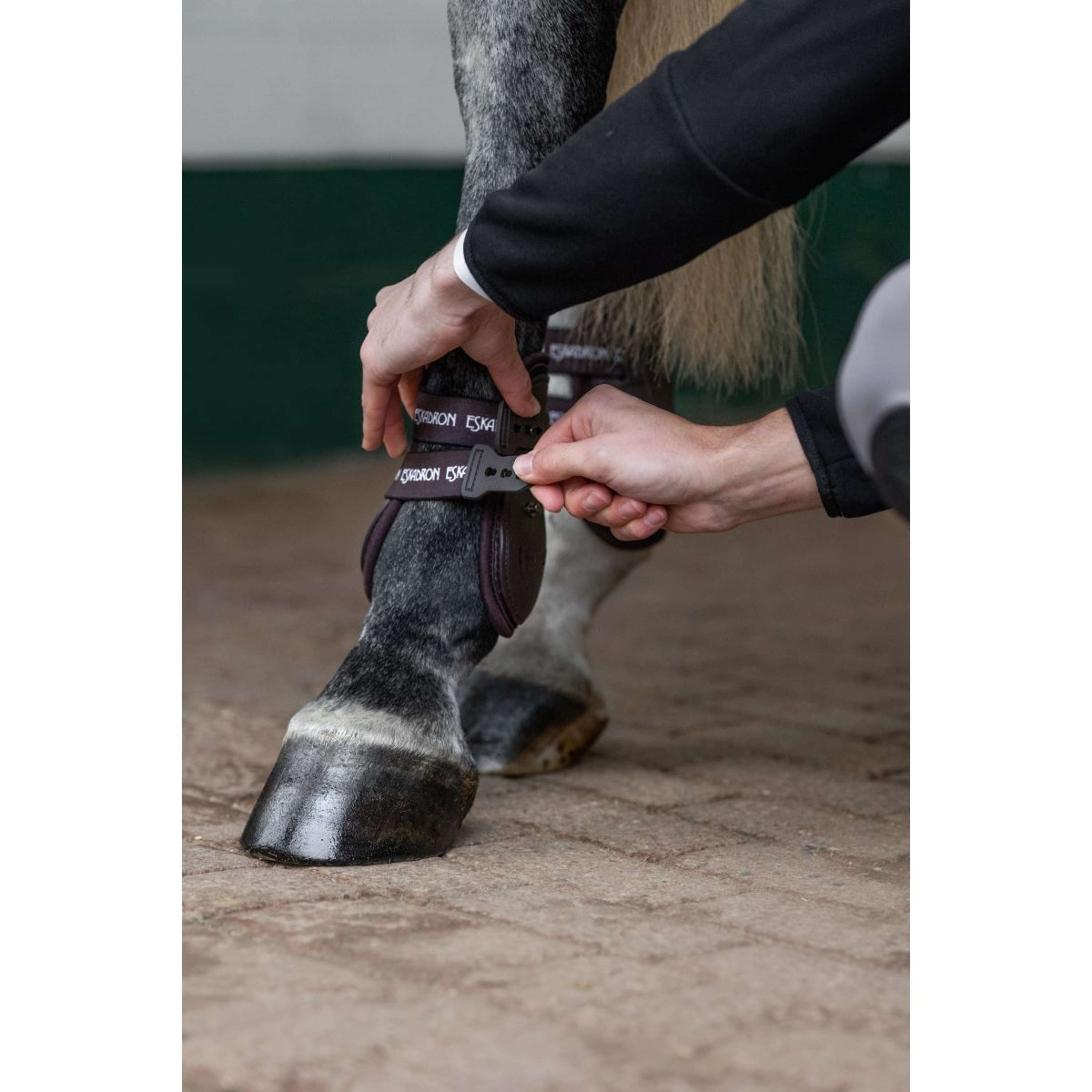 Eskadron Fetlock Boots Air-Flex Sport Brown