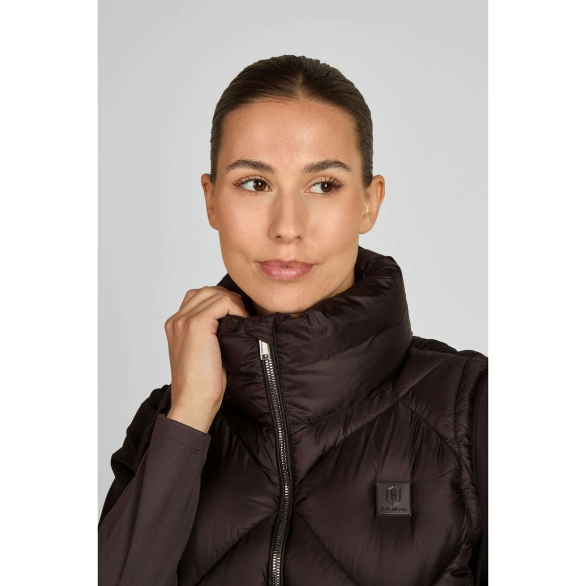 Eskadron Bodywarmer Heritage Black Truffle