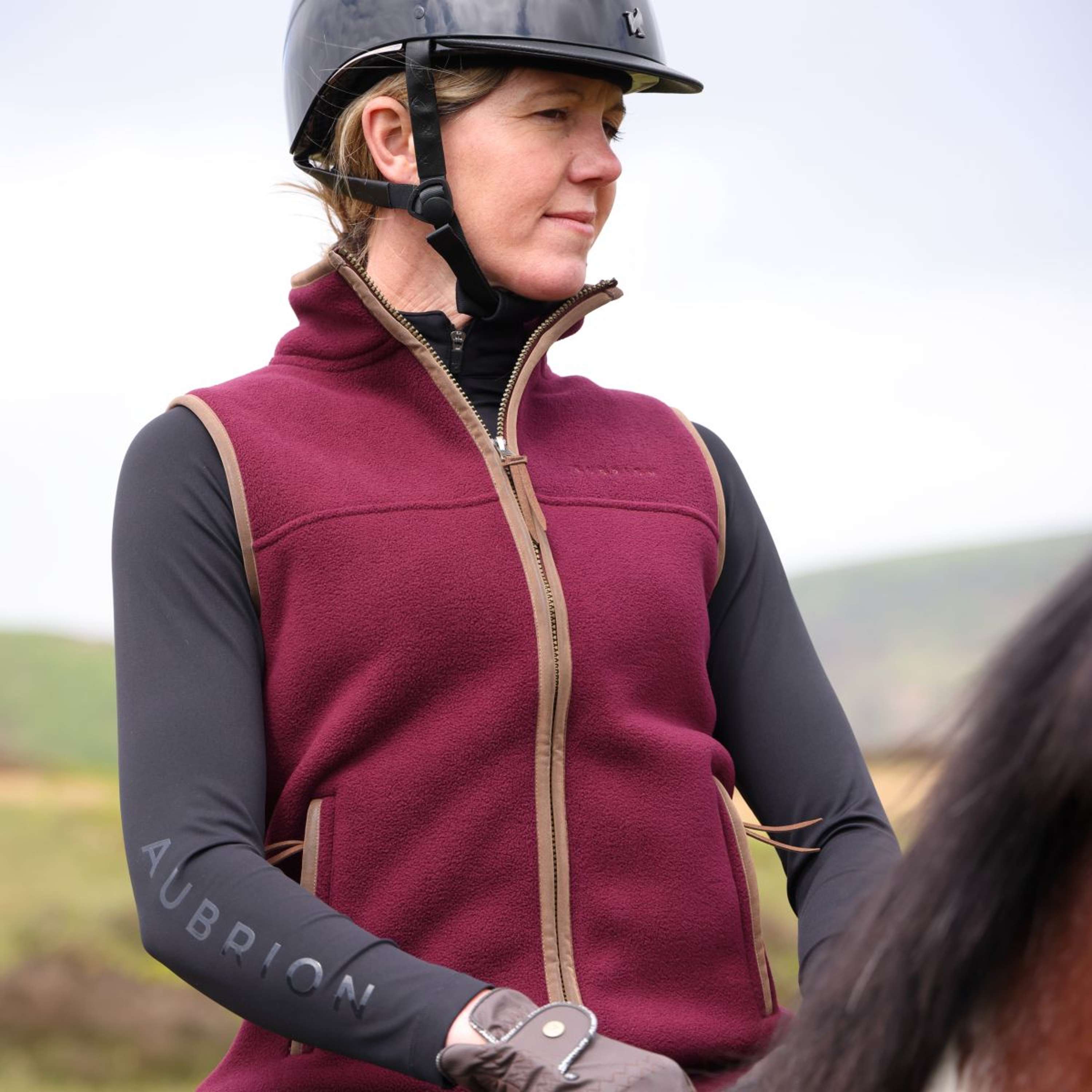 Aubrion by Shires Bodywarmer Original Fleece Maroon