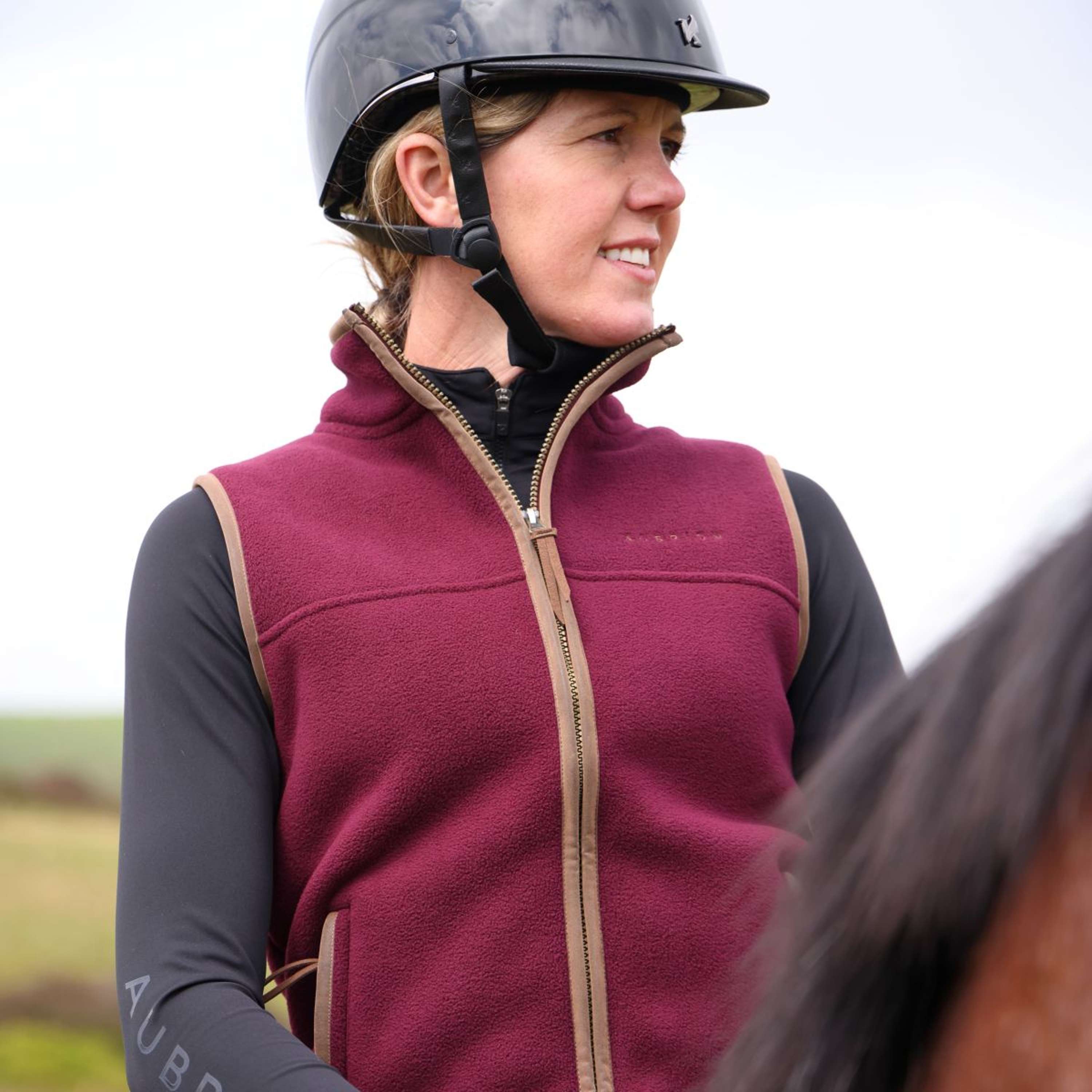 Aubrion by Shires Bodywarmer Original Fleece Maroon