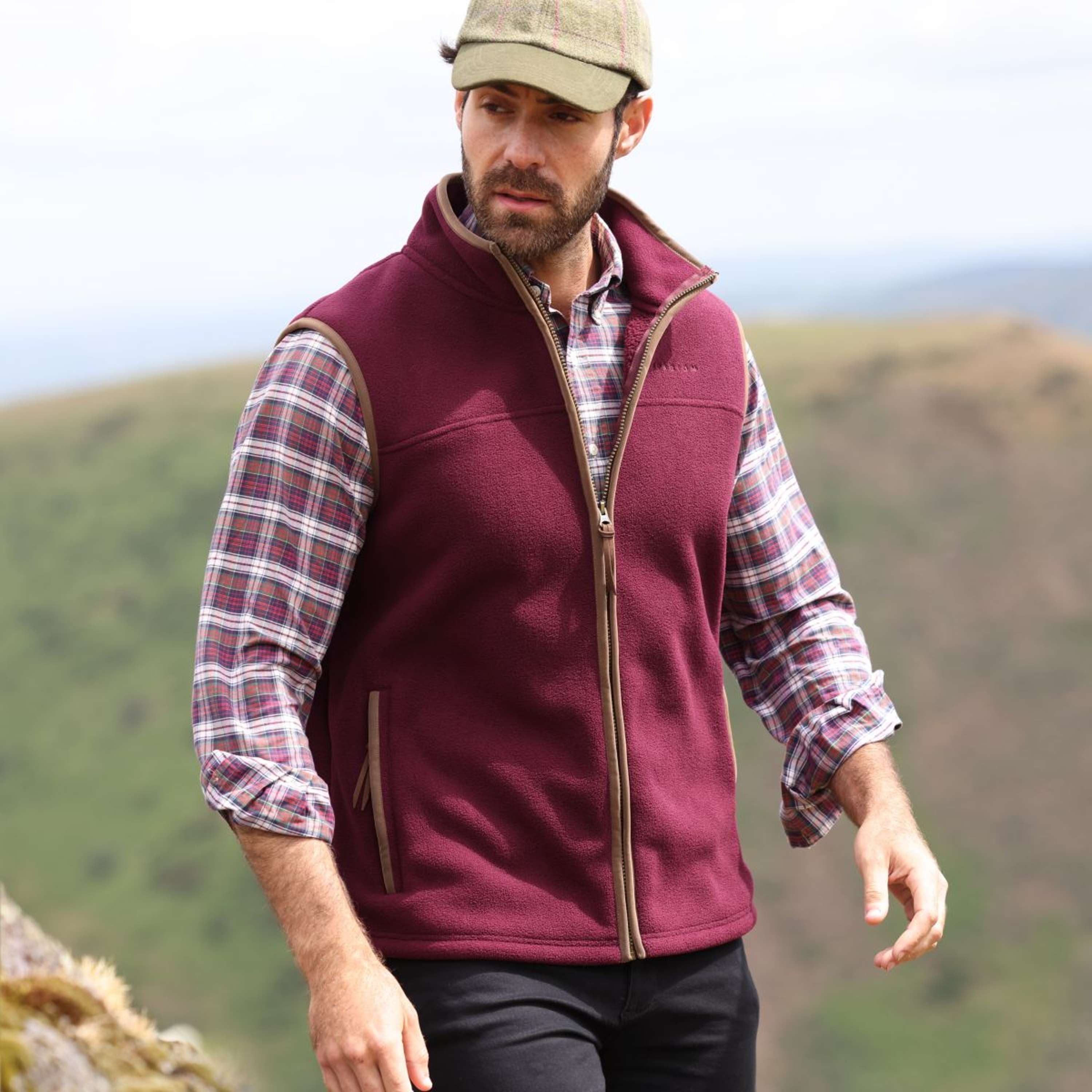 Aubrion by Shires Bodywarmer Original Fleece Maroon