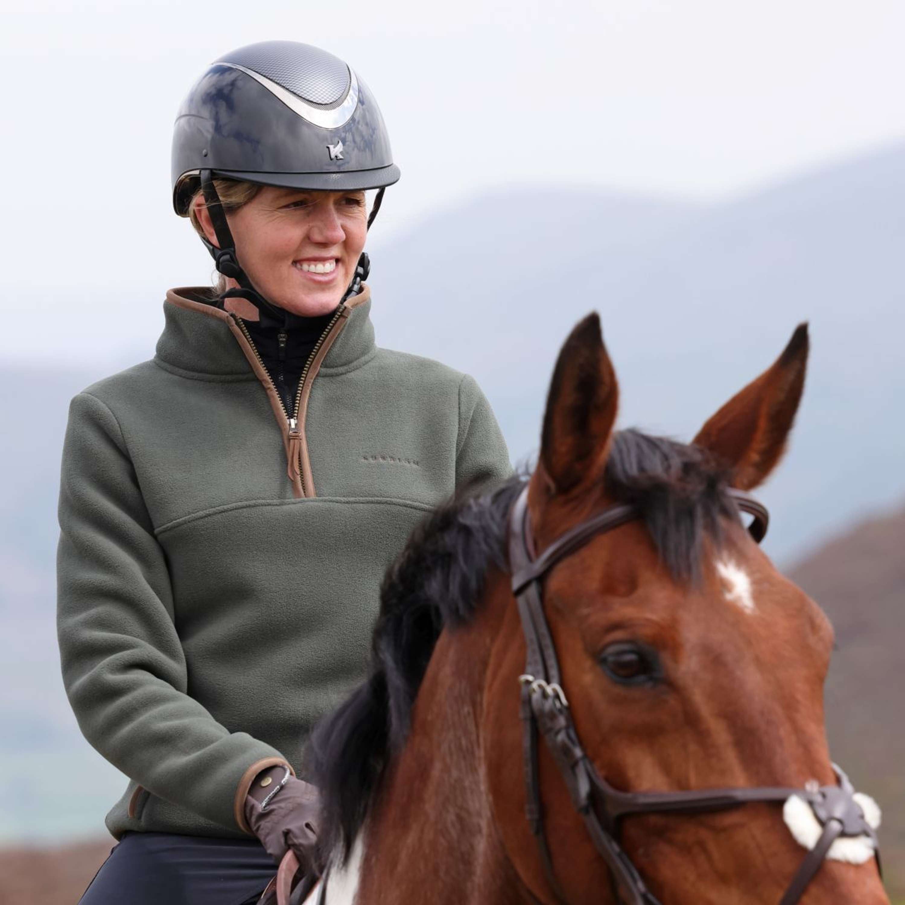 Aubrion by Shires Sweater Original Fleece Green
