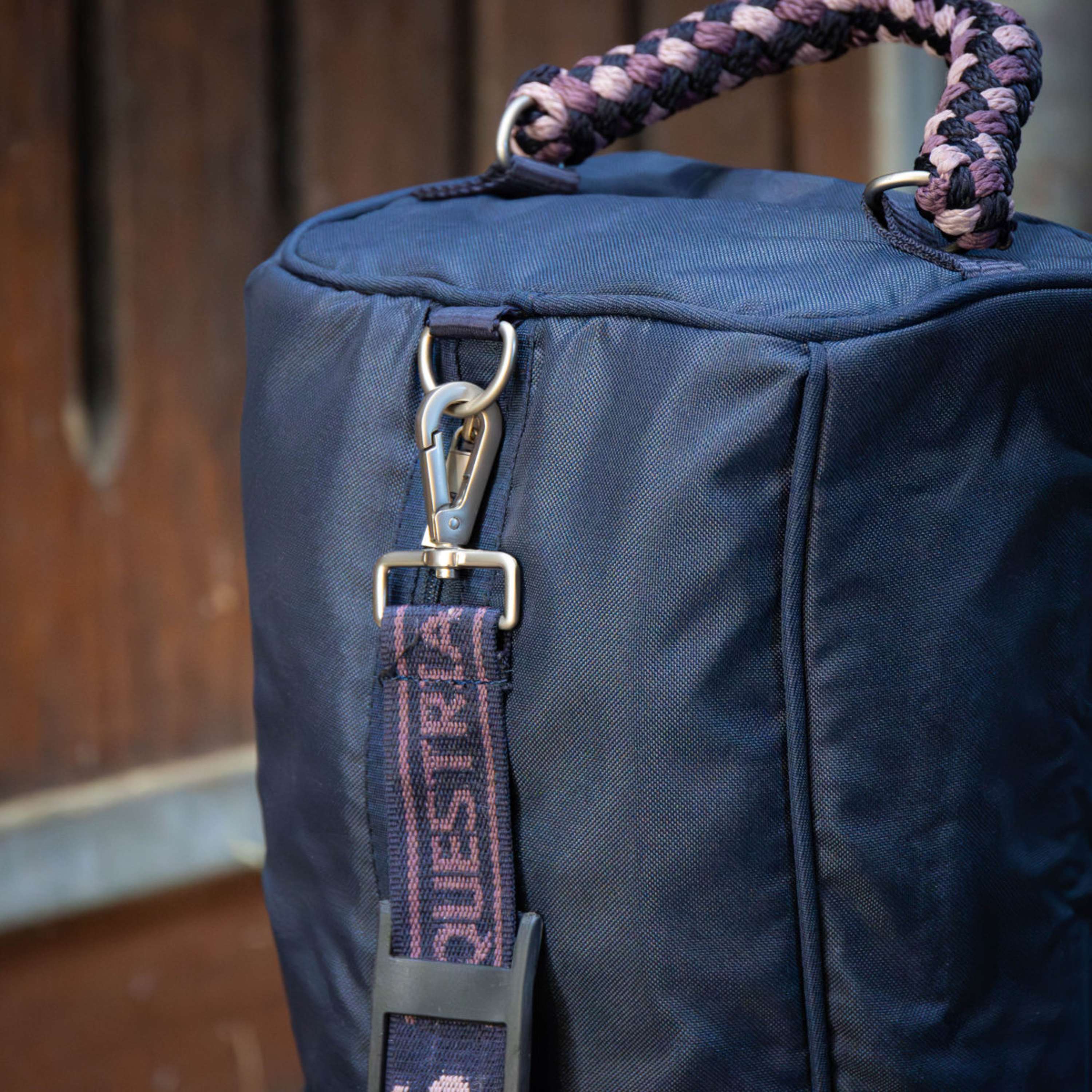 Harry's Horse Boot Bag EQS AW26 with Removable Cap Bag Dark Navy