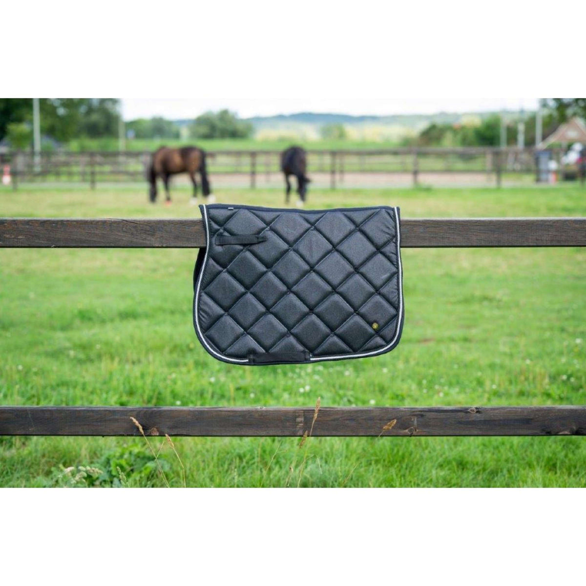 HB Saddle Pad Versatility Showtime with Logo Black