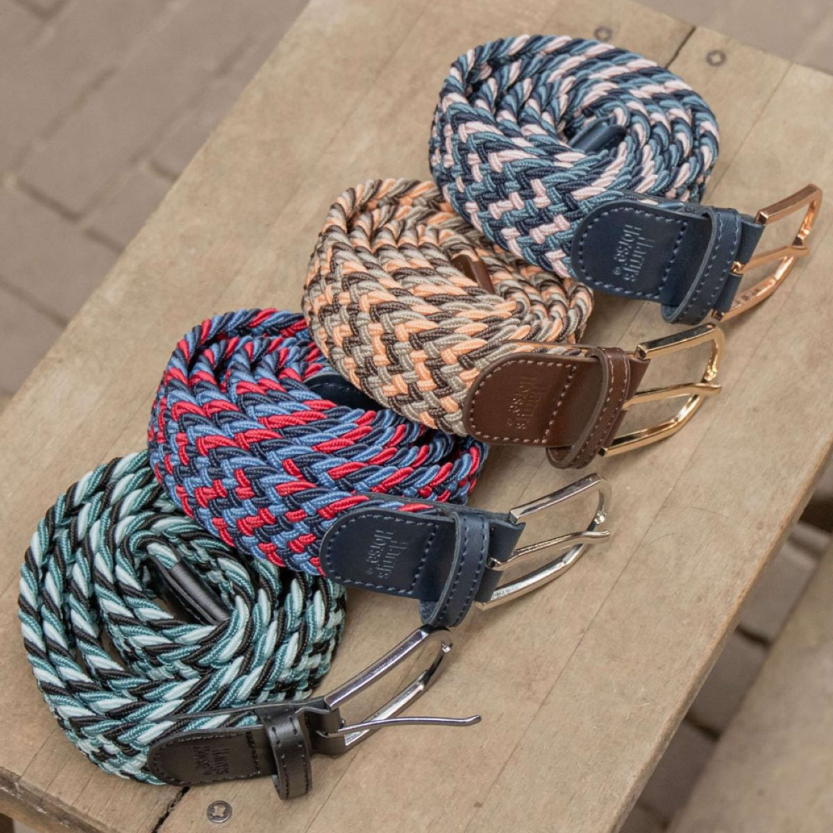 Harry's Horse Belt Elastic Reflecting Pond