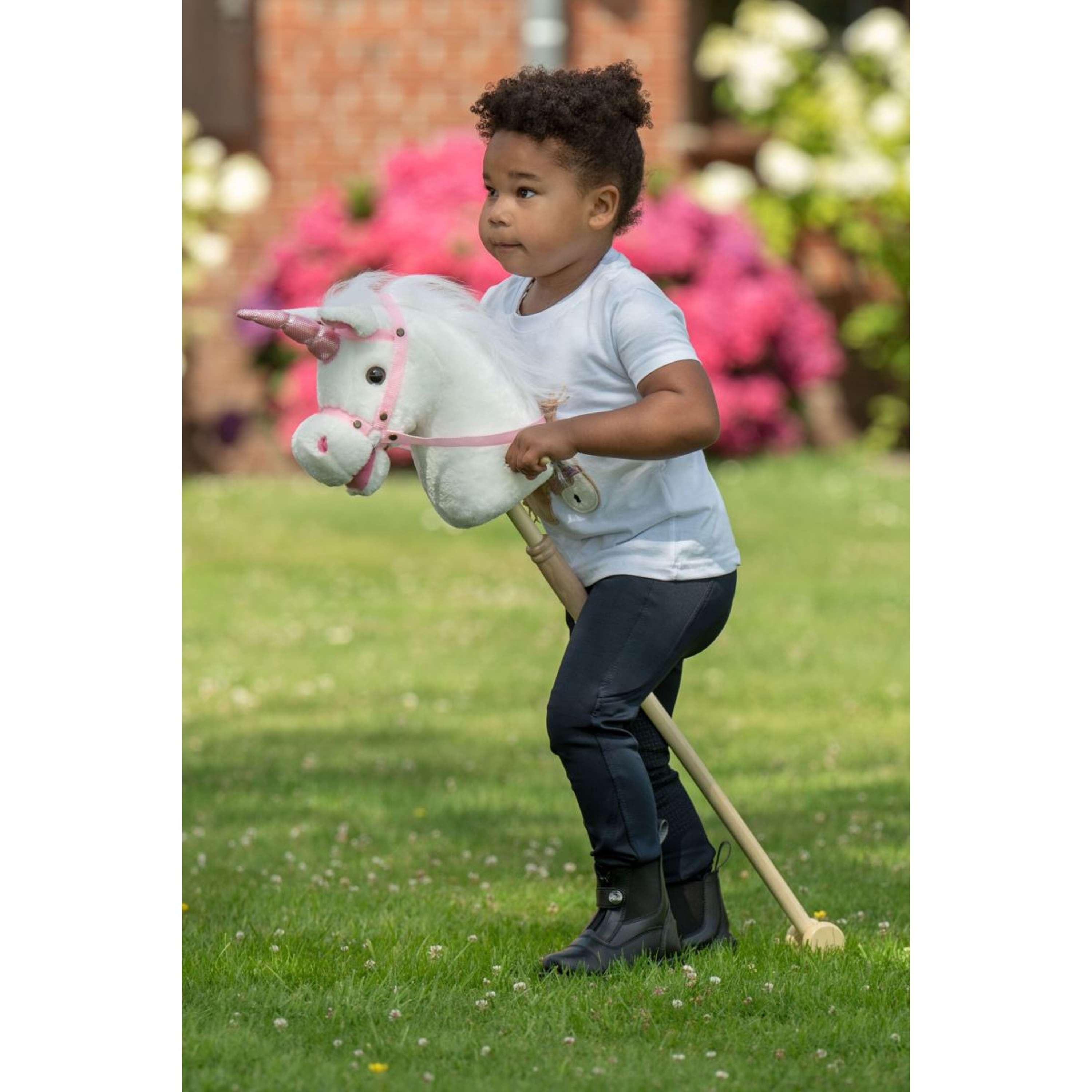 HKM Hobbyhorse Bella White